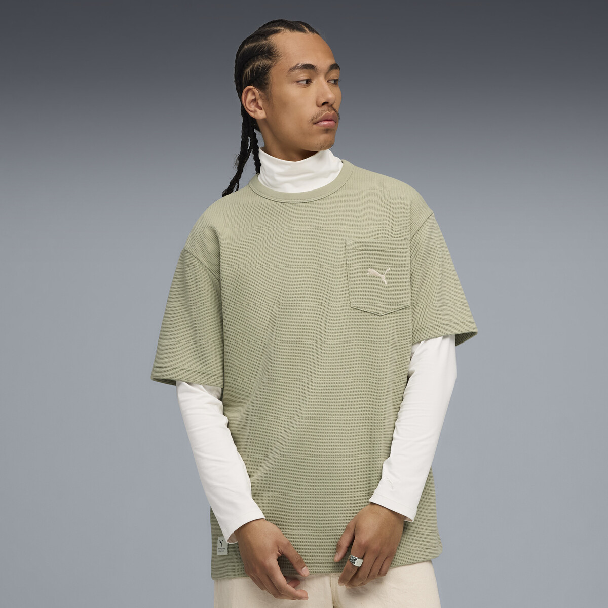 PUMA Class Relaxed Pinnacle T-Shirt Men in Lux Army, Medium