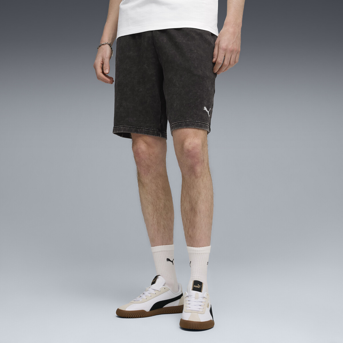 "Essentials Elevated Relaxed Wash 9"" Shorts Men in Black by PUMA, XS"