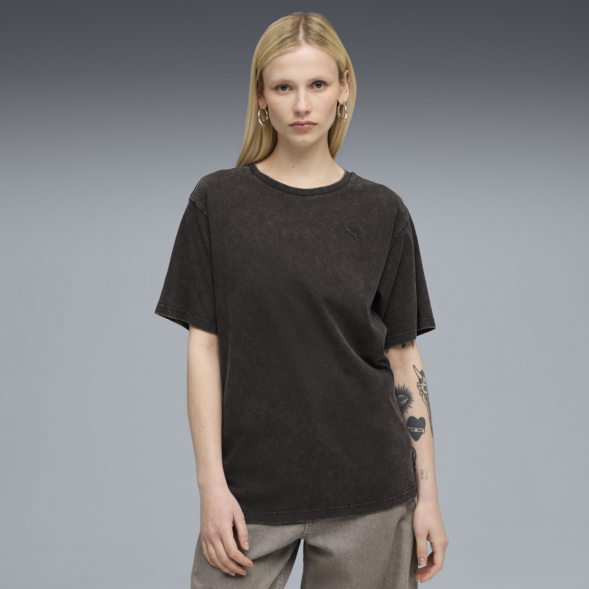 Puma Ess Elevated Wash T-shirt Women In Black