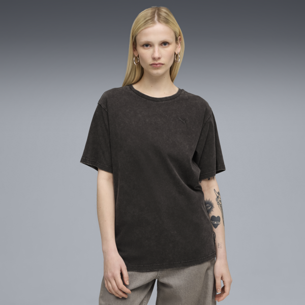Essentials Elevated Relaxed Wash Tee Women, PUMA Black, large-ZAF