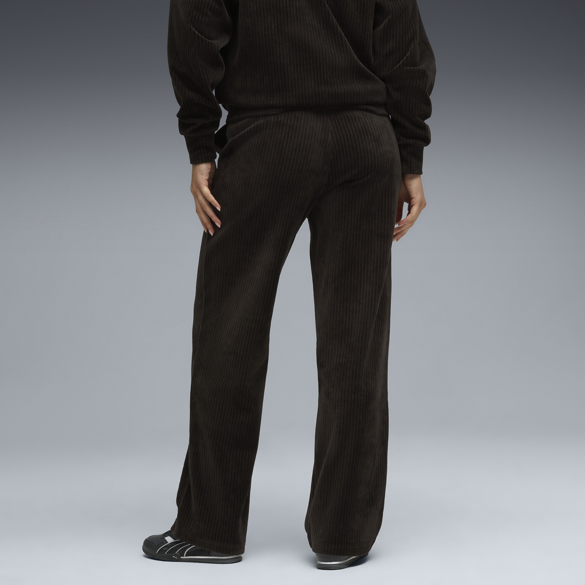 PUMA Essentials Elevated velours geribbelde broek met rechte pijpen voor Dames, Zwart, Maat M thumbnail 5
