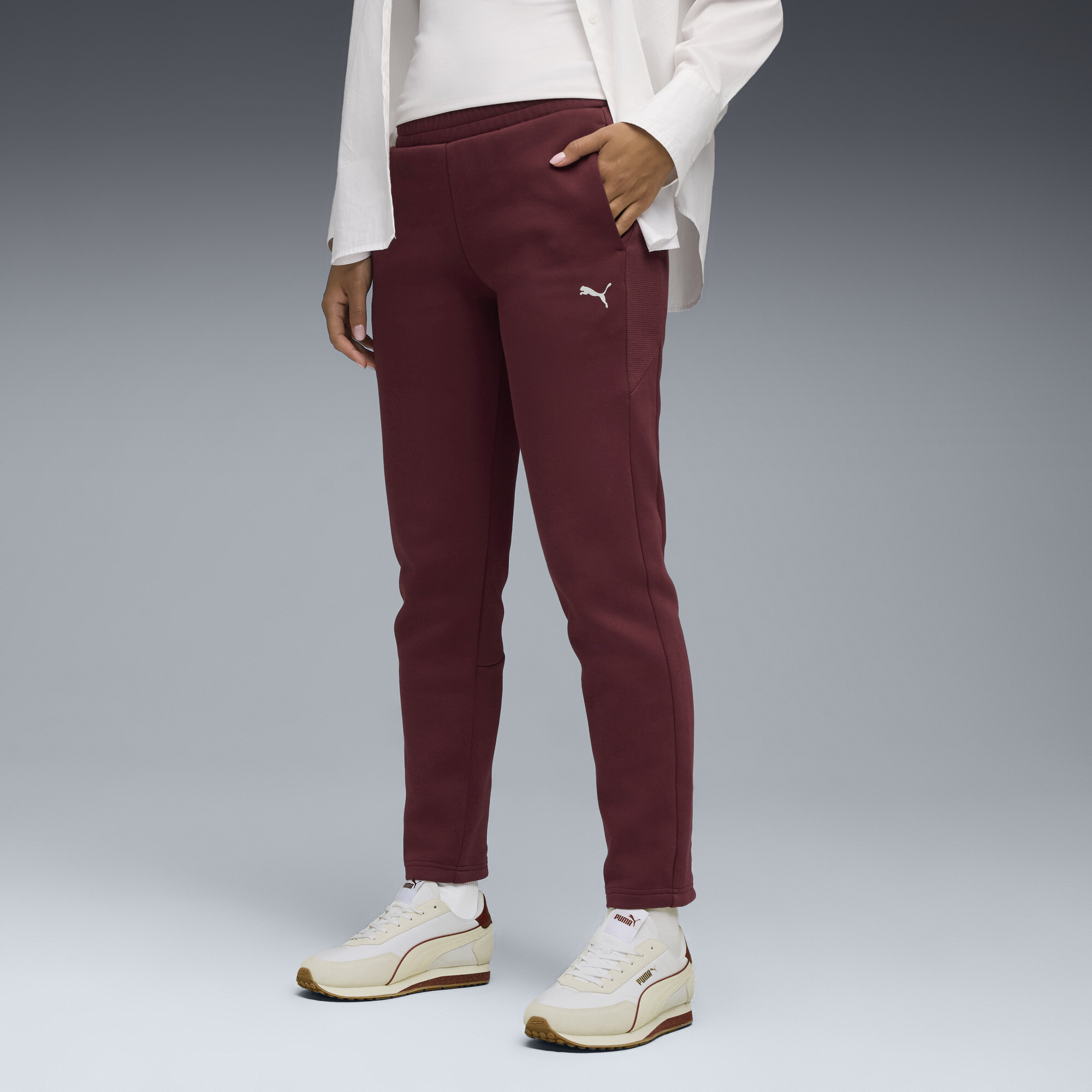 PUMA Evostripe Women's Sweatpants in Red, Size XL