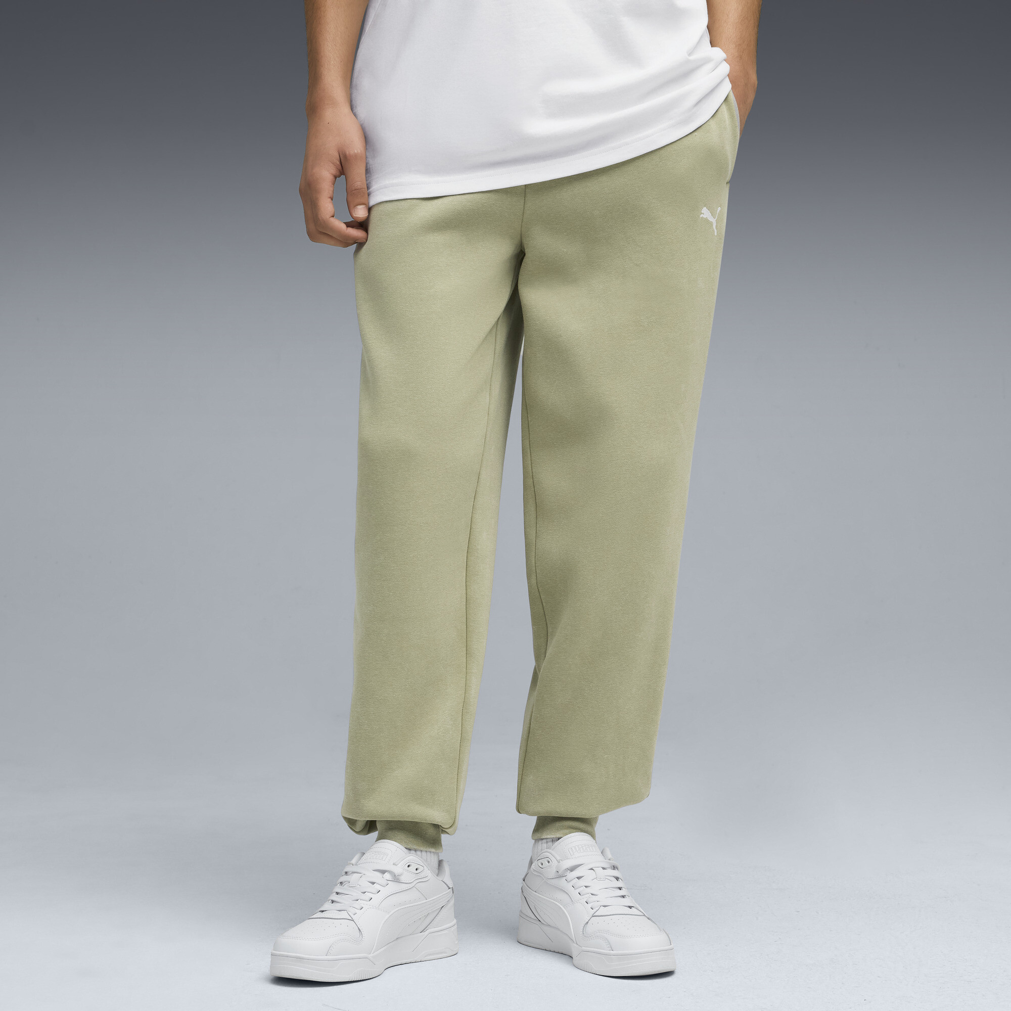 PUMA Elevated Essentials Acid Wash Men's Fleece Sweatpants in Green, Size M