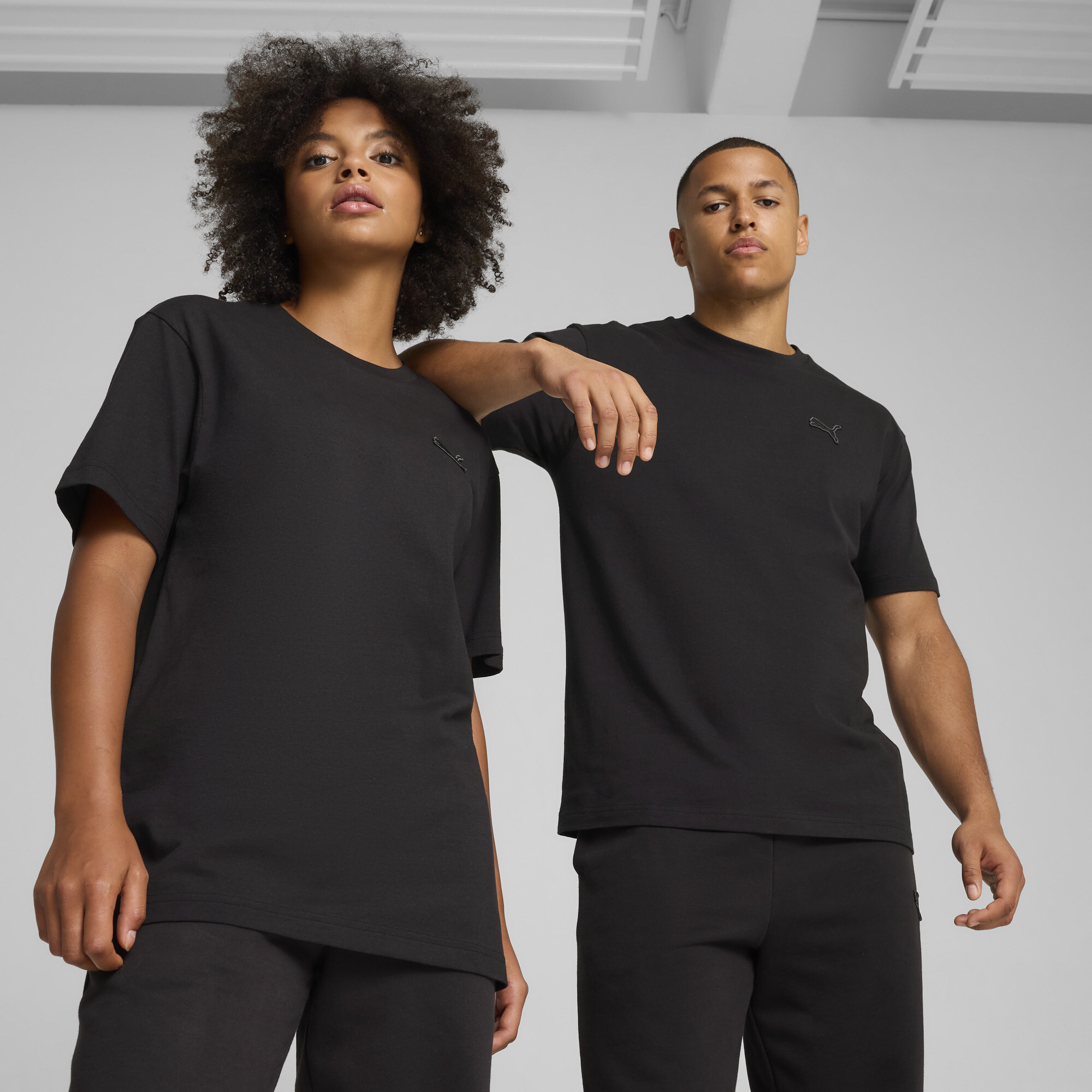 Puma Essentials Elevated T-Shirt Unisex | Mit Plain | Black | Größe: L