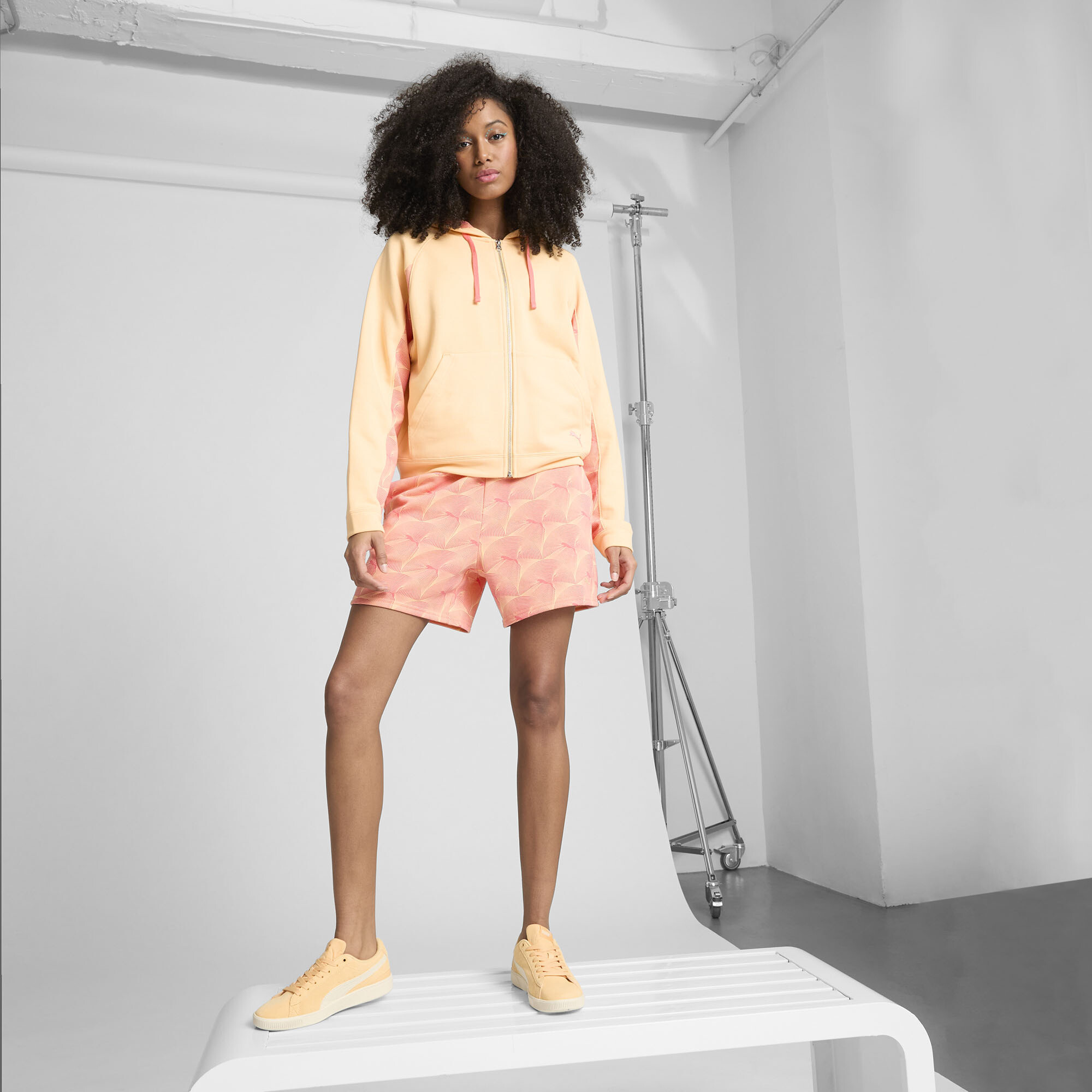 PUMA Essentials Graphics Women's High-Rise 5" Shorts - Picture 9 of 9