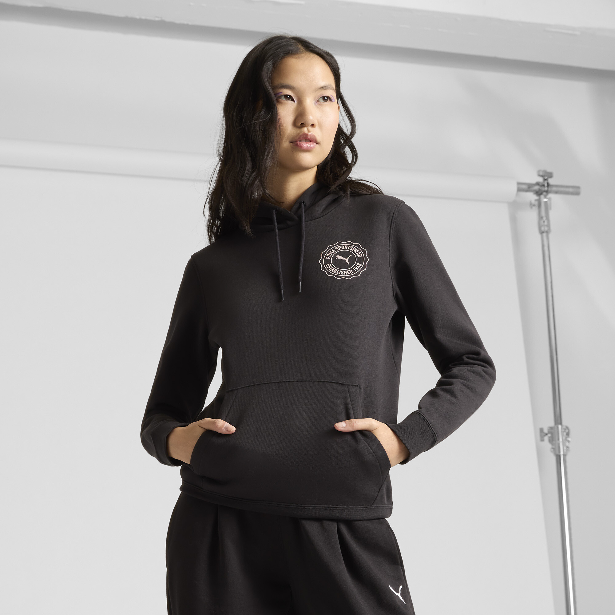 PUMA GRAPHICS EMBLEM HOODIE FL