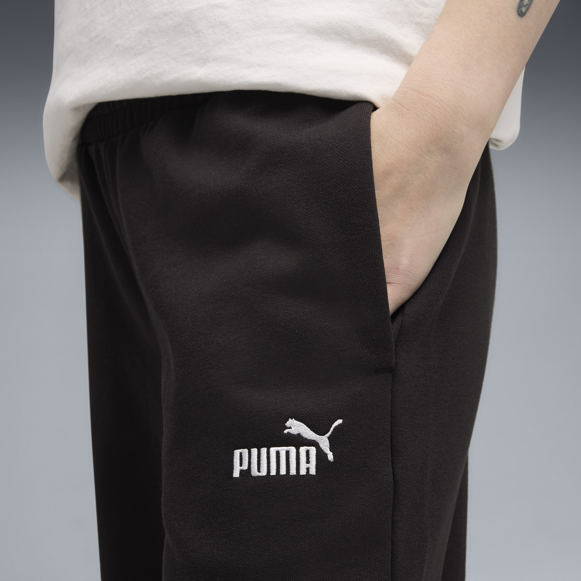 PUMA Essentials Small No. 1 Logo Comfort rechte broek voor Dames, Zwart, Maat 3XL thumbnail 7