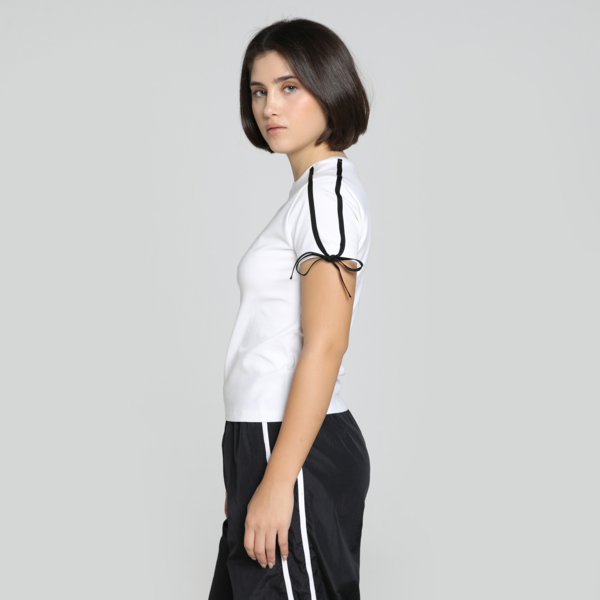 Camiseta corta ajustada Modern Delight para mujer, PUMA White, large-MEX