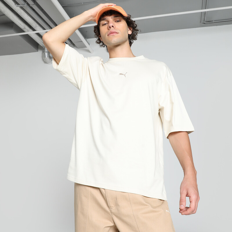

Men's PUMA ELEVATED Logo Boxy Fit Tee
