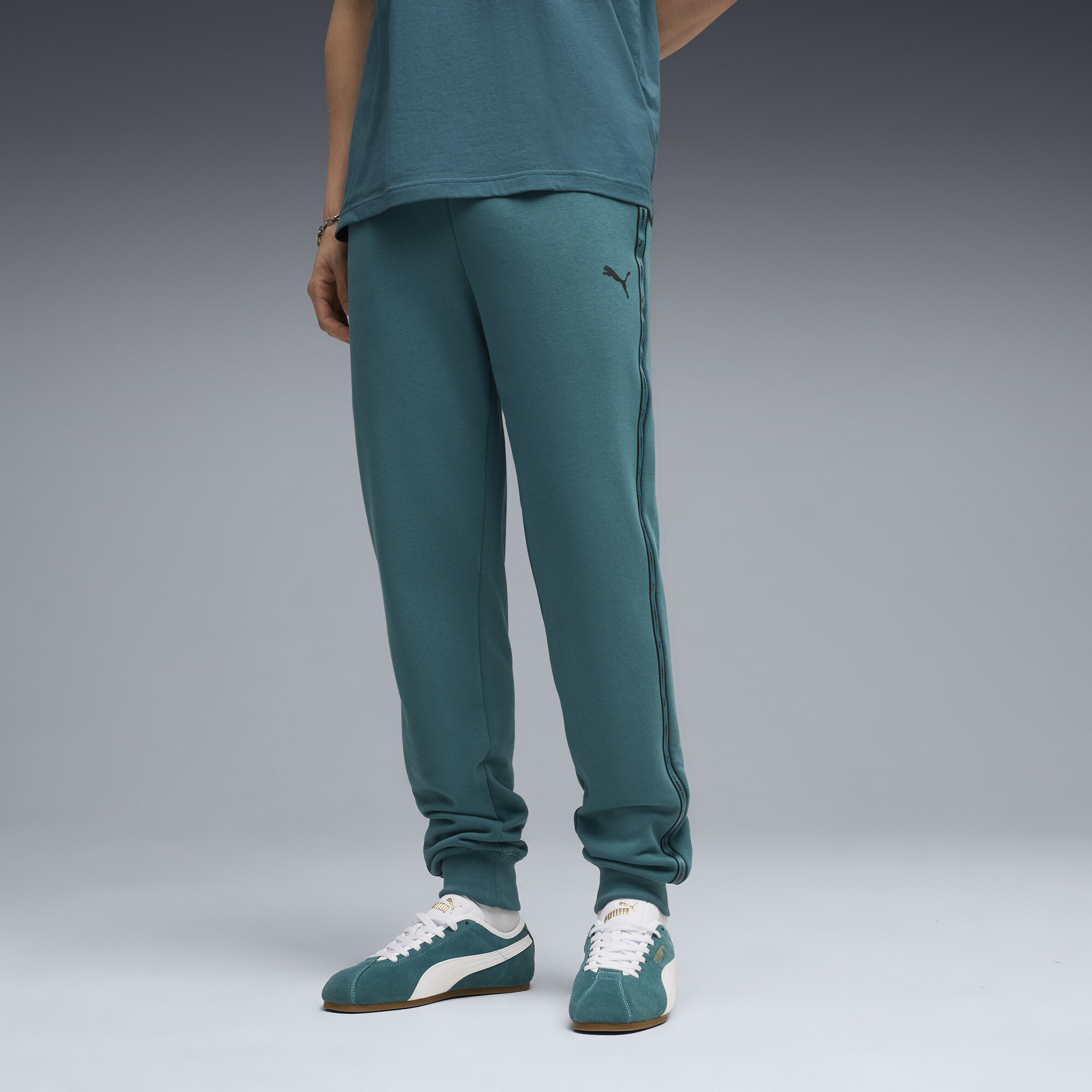 Штаны Essentials Tape Sweatpants Men | Цвет: Зеленый | Emerald Ice