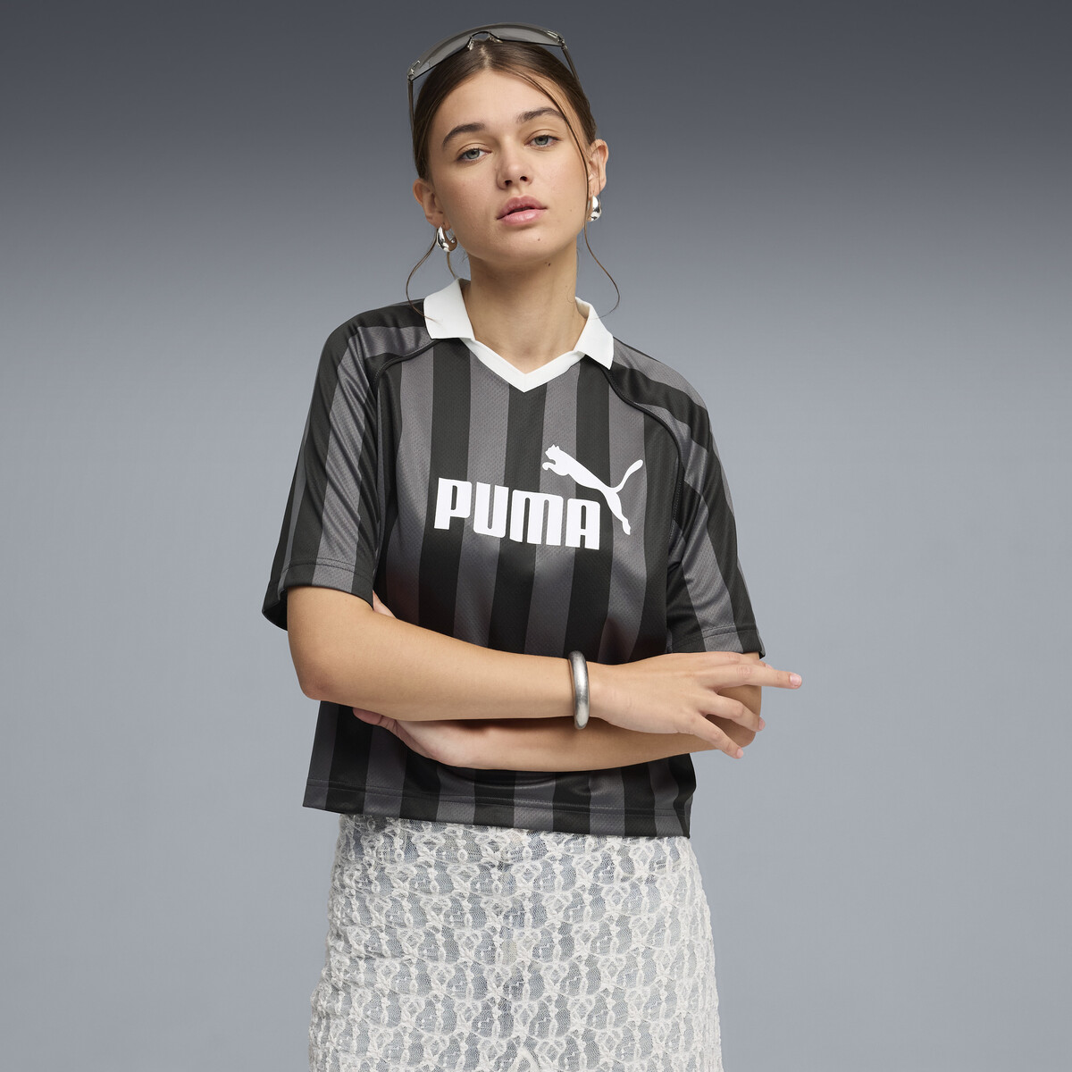 Essentials Jersey Women in Black by PUMA, Medium