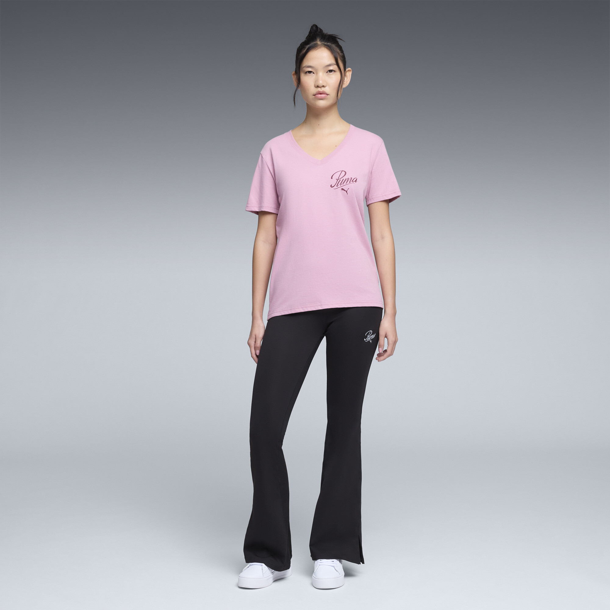 PUMA Essentials Script Women's V-Neck Tee - Picture 20 of 20