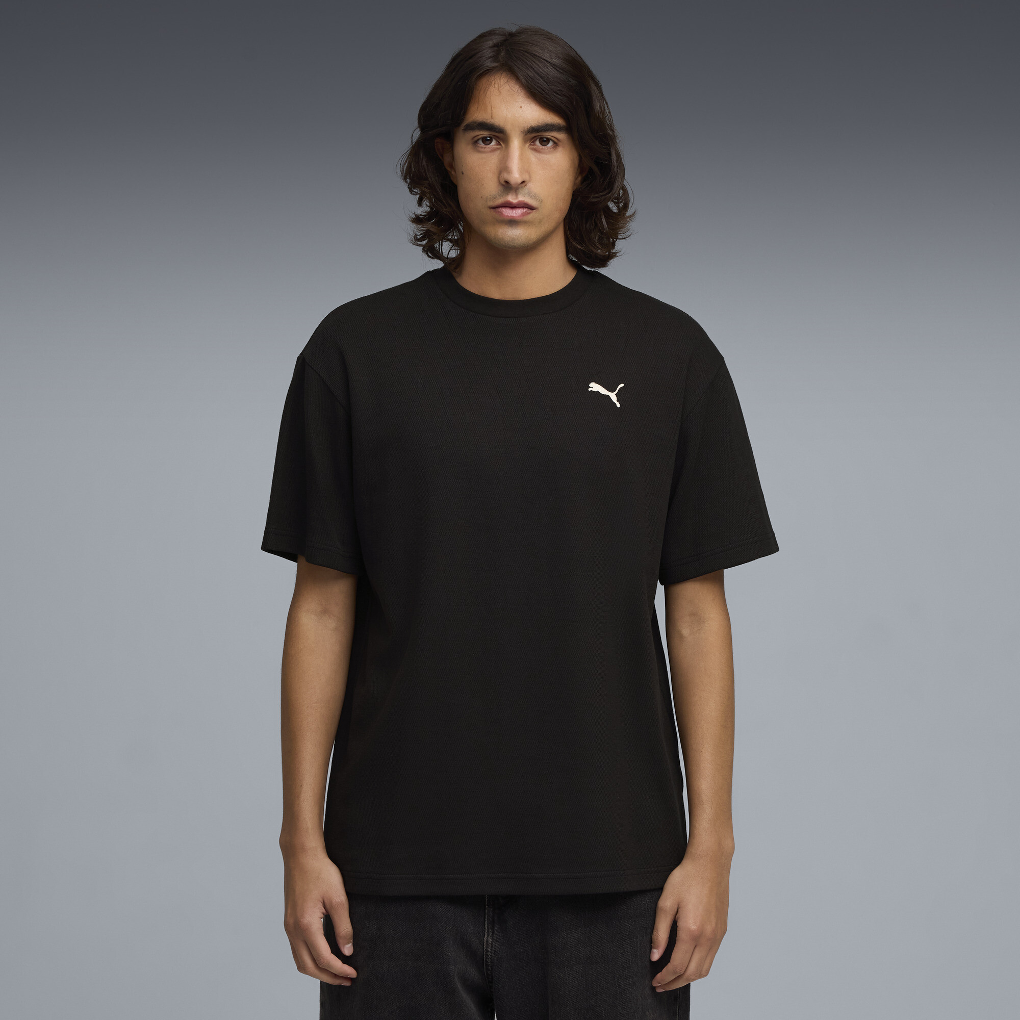 PUMA Elevated Essentials Men's Relaxed T-Shirt in Black, Size M