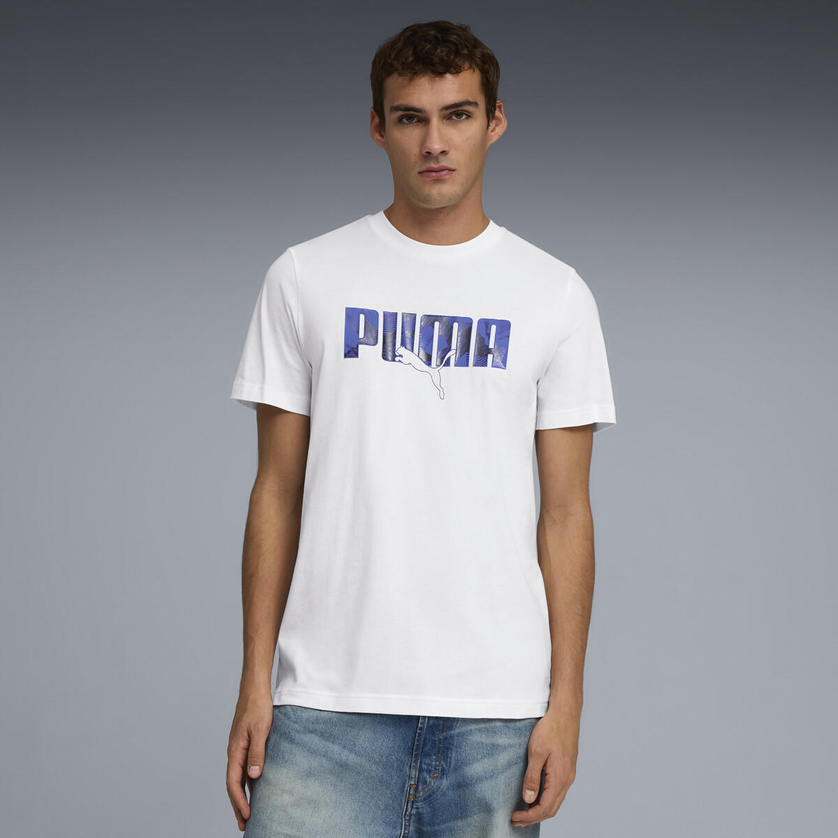 Essentials Logo Lab T-Shirt Men in White by PUMA, Medium