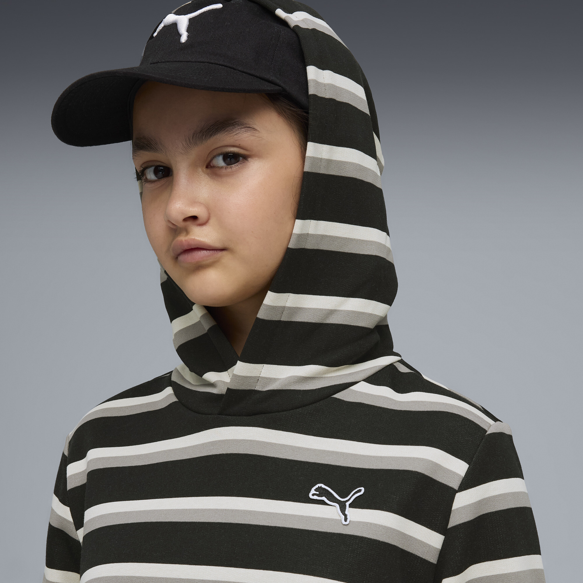 PUMA Essentials bedrukte hoodie, Zwart, Maat 15-16Y thumbnail 4