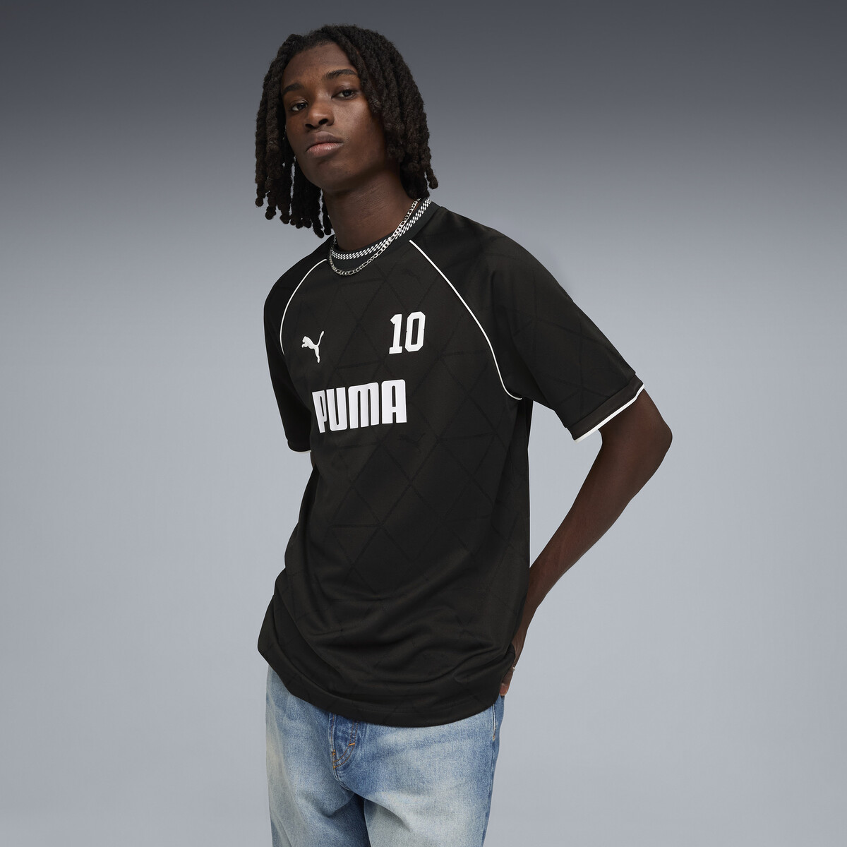 PUMA Sport Pinnacle Football Jersey Men in Black, Small