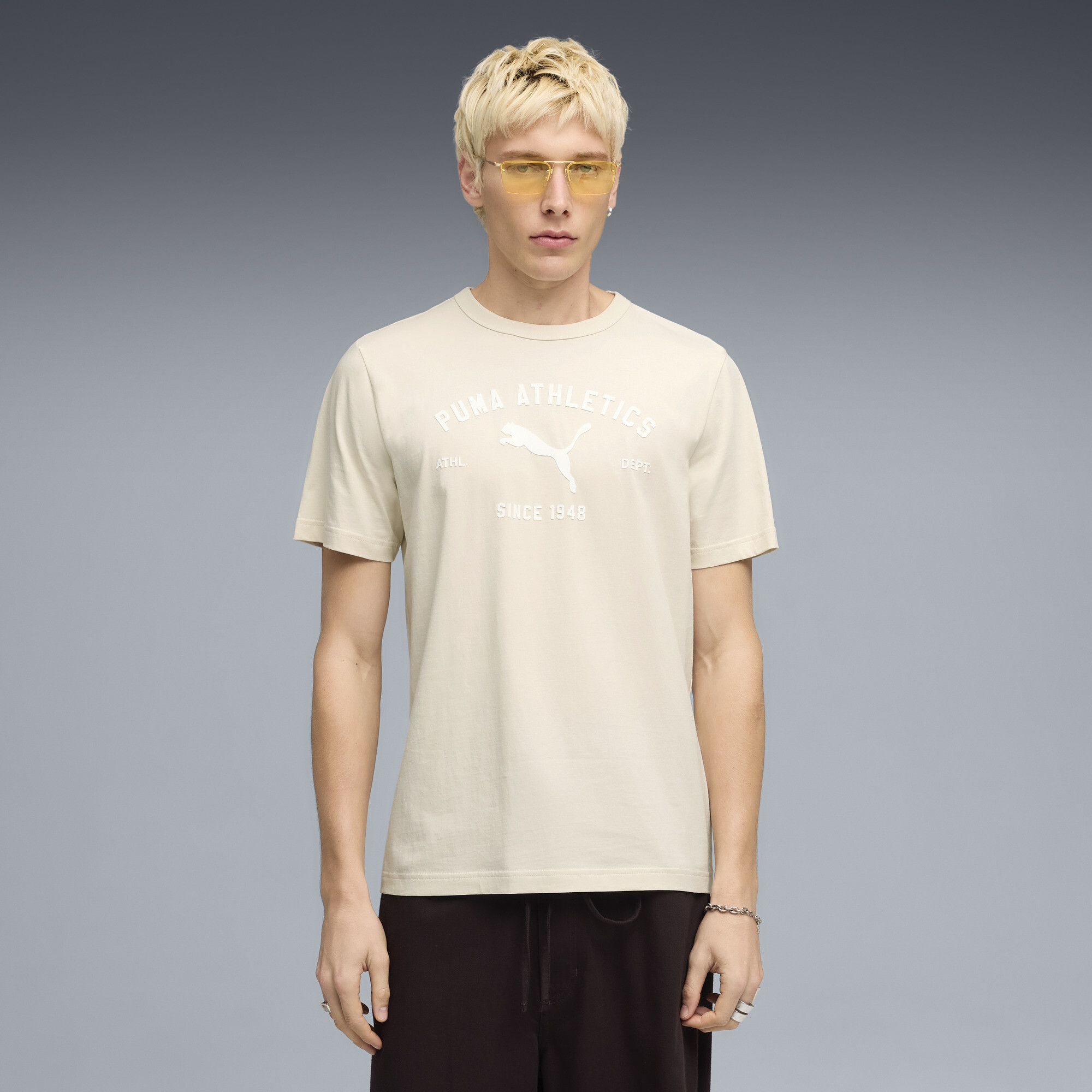 Футболка PUMA Class Graphic Tee Men | Цвет: Белый | Alpine Snow