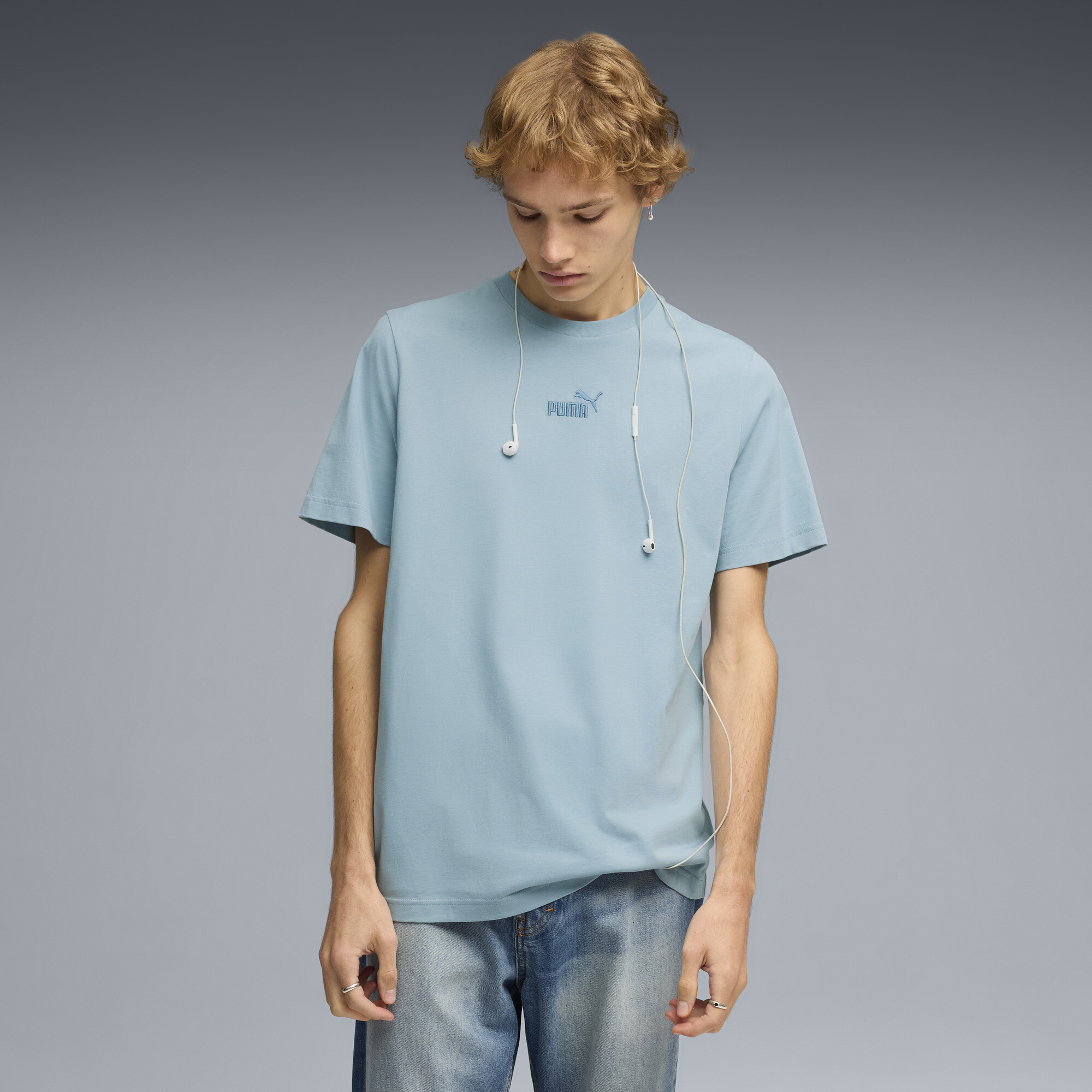 PUMA Essentials Men's Logo T-Shirt in Blue, Size S