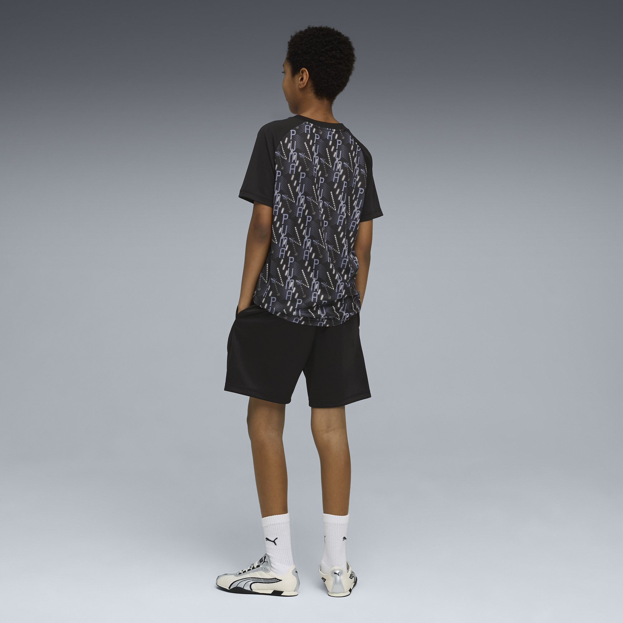 PUMA TRAIN ALL DAY Essentials bedrukte set met T-shirt en short voor Heren, Zwart, Maat 7-8Y thumbnail 5