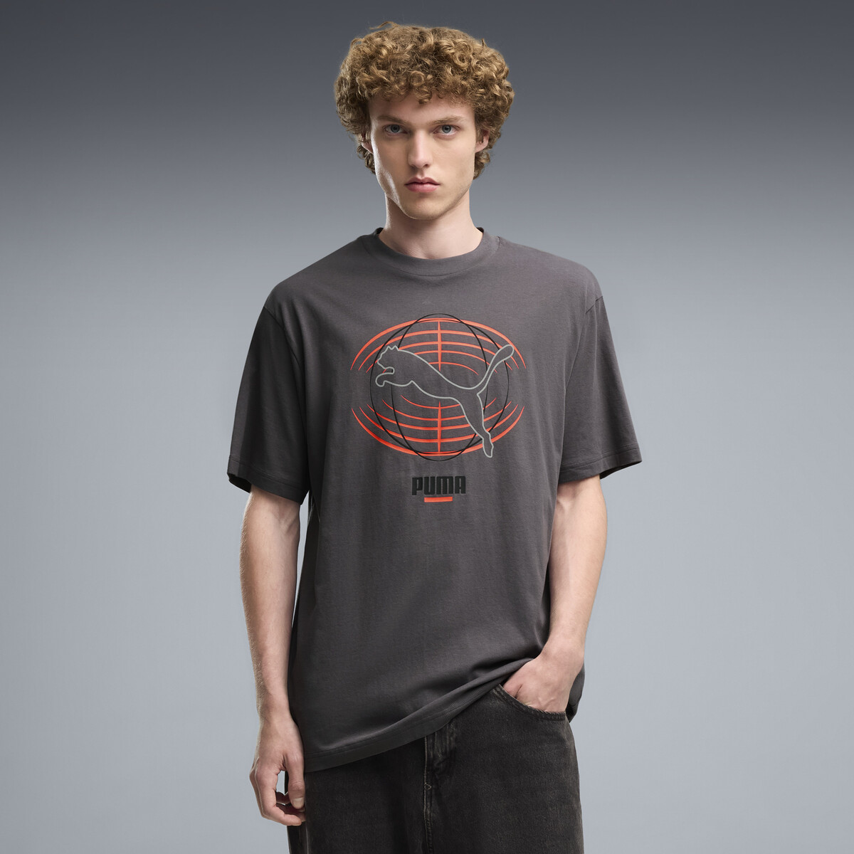 PUMATECH Relaxed Graphic T-Shirt Men in Moody Gray, Large
