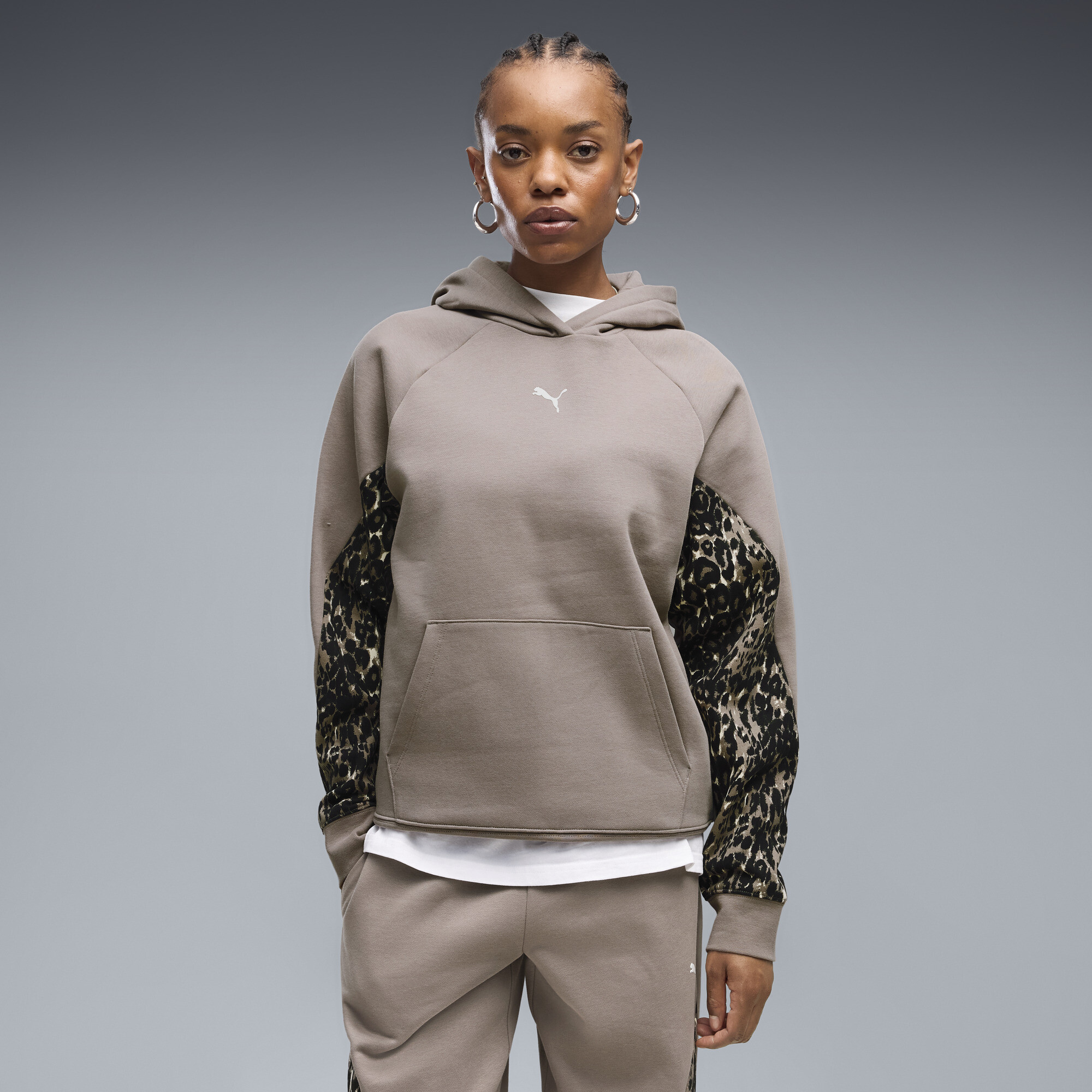 Hoodie en PUMA Sport Animal Femme Vêtements