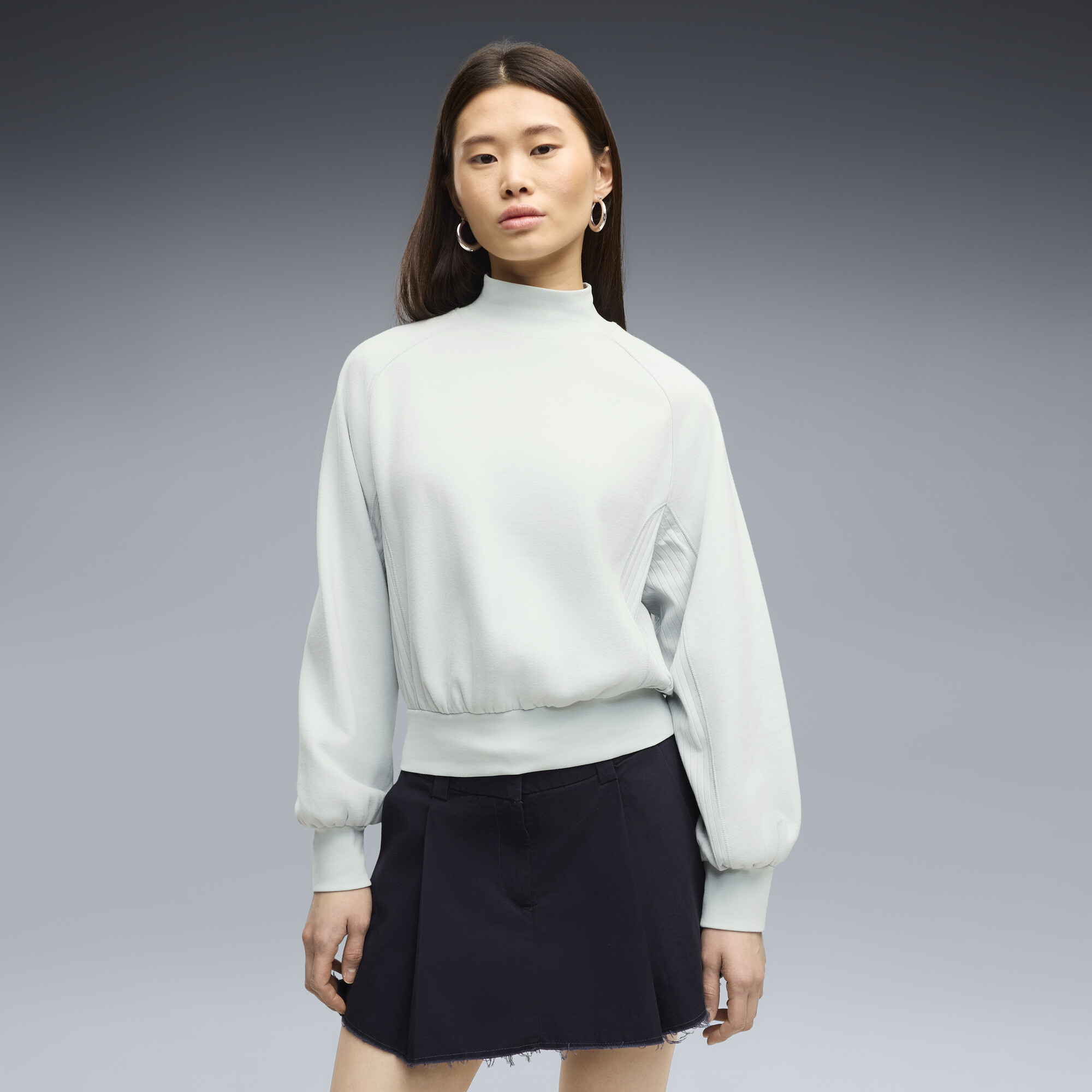 PUMA Sweat décontracté à col rond HER Femme Vêtements