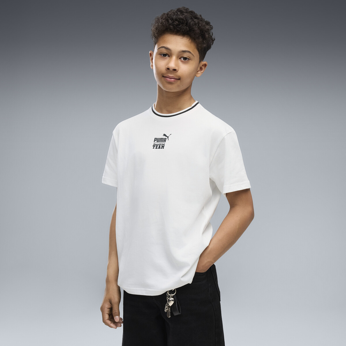 MID 90s Relaxed Back Graphic T-Shirt Youth in White by PUMA, 7-8Y