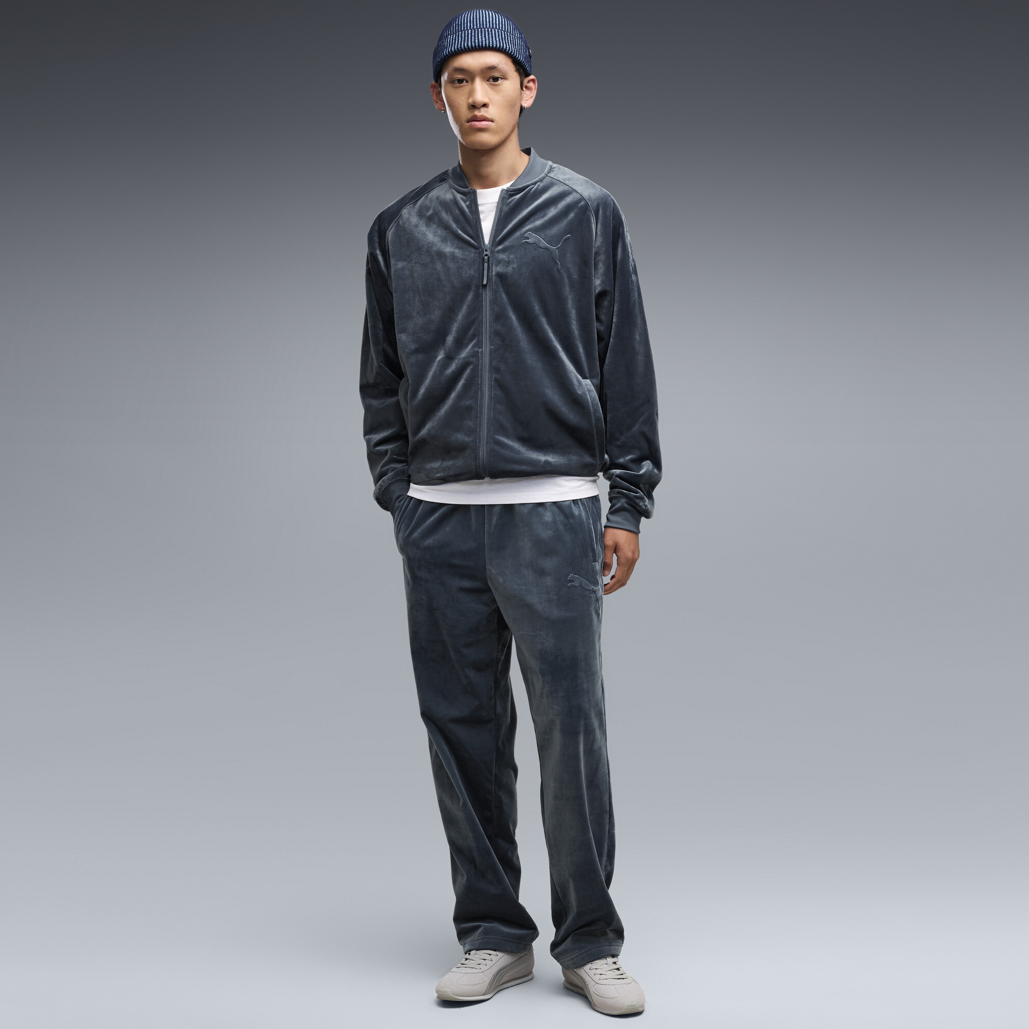 PUMA Pantalon de survêtement décontracté en velours Essentials Elevated Homme Accessoires