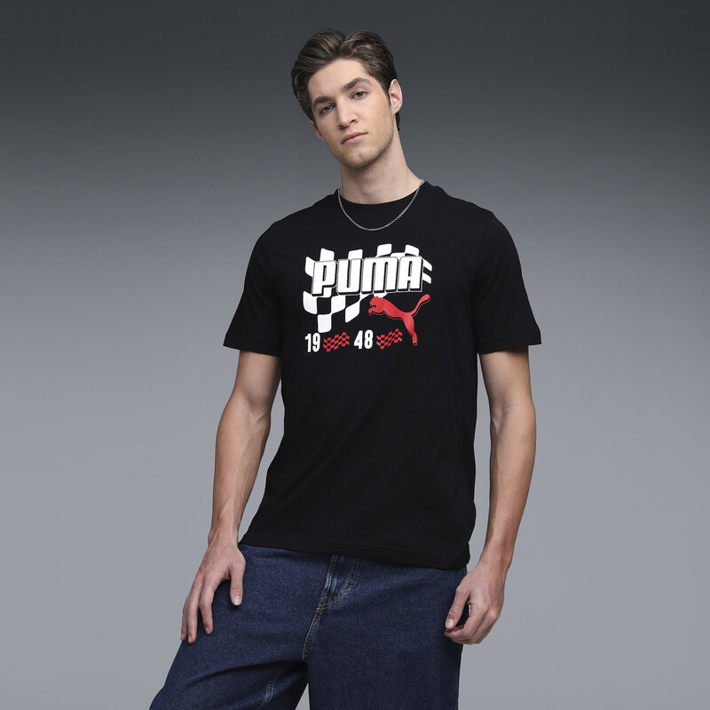 

Men's PUMA GRAPHIC Moto Flag Crew Neck Tee