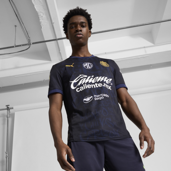 Camiseta de fútbol alternativa auténtica de Chivas 25 para hombre, PUMA Navy, large-MEX