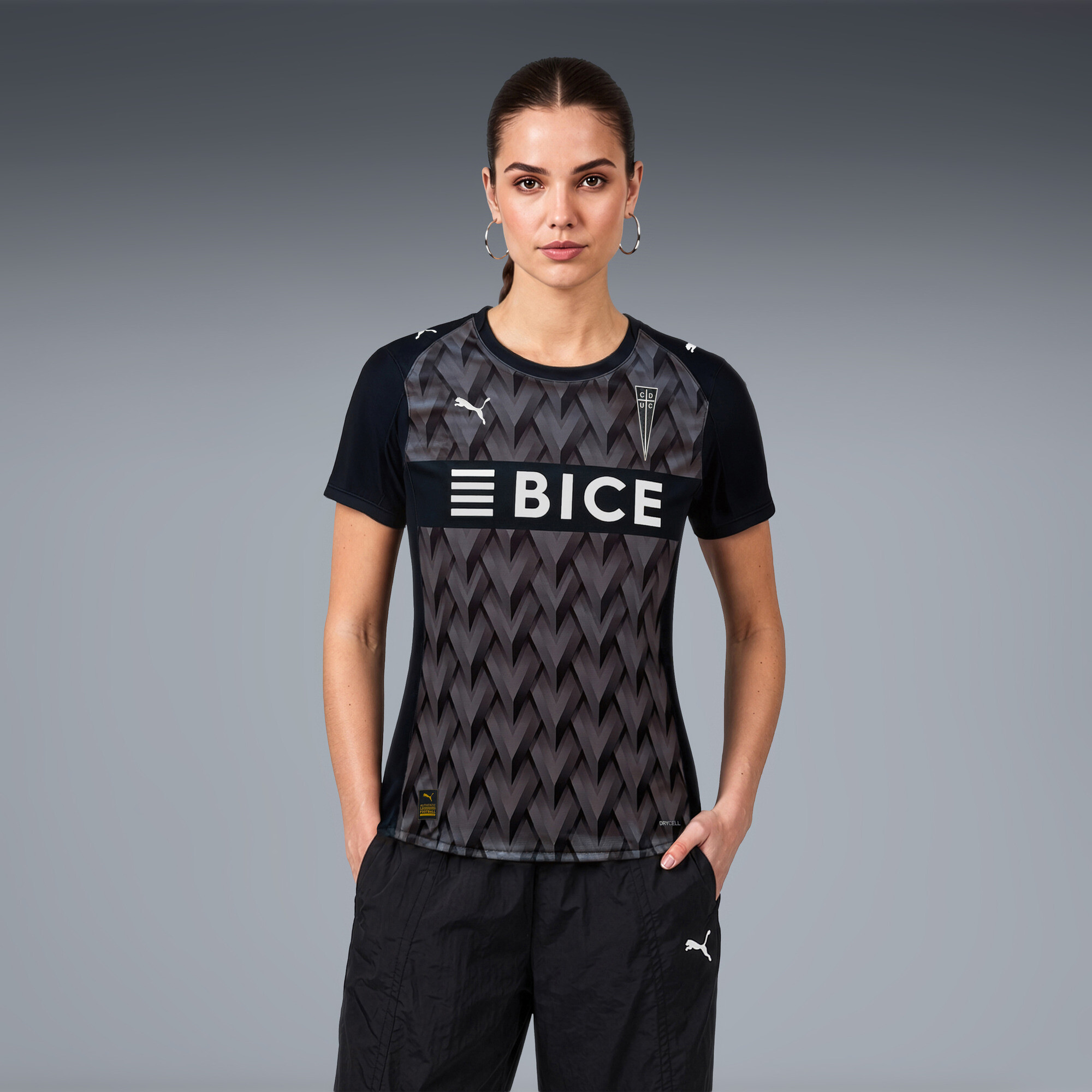 Camiseta Universidad Católica Edición Especial para mujer