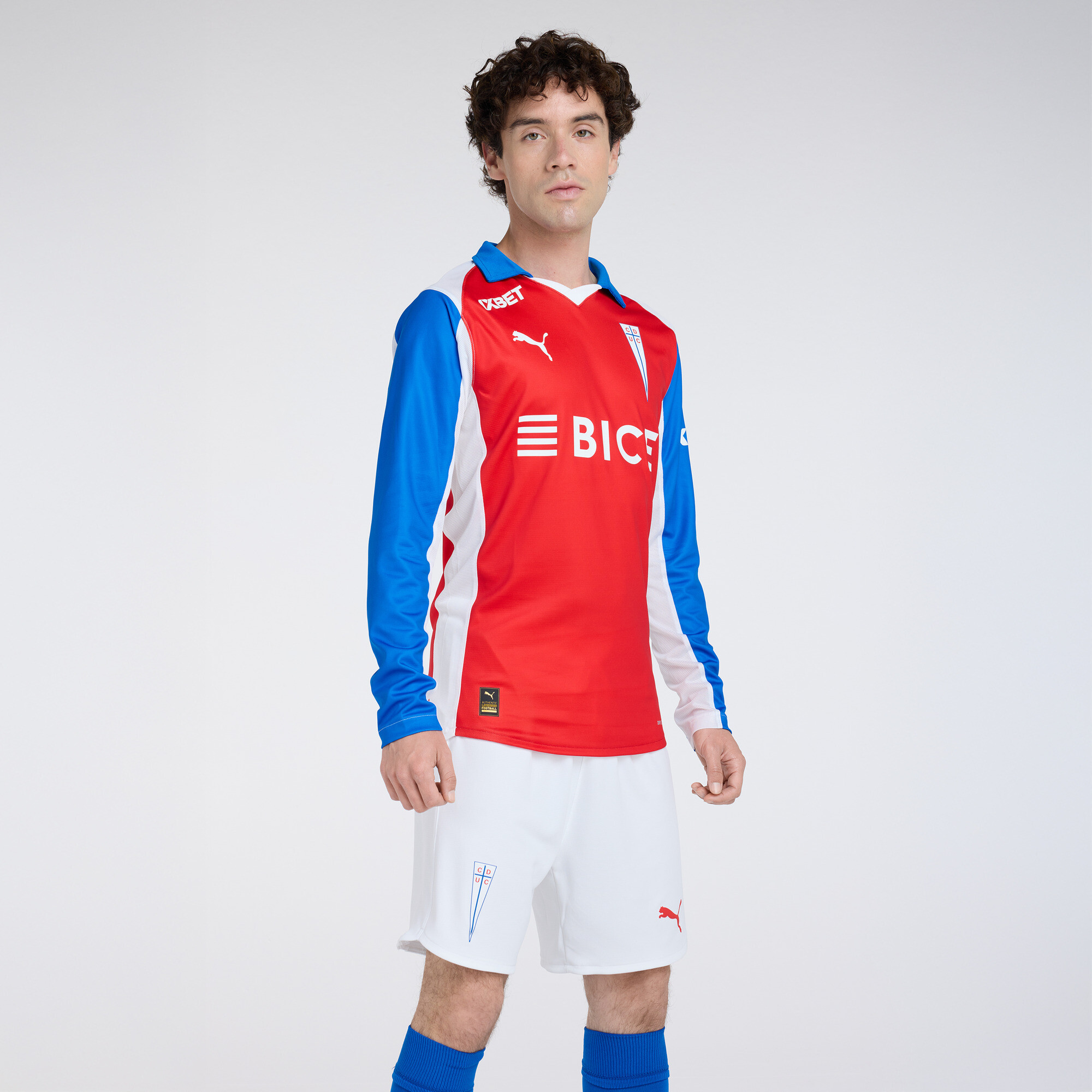 Camiseta Visita Universidad Católica manga larga