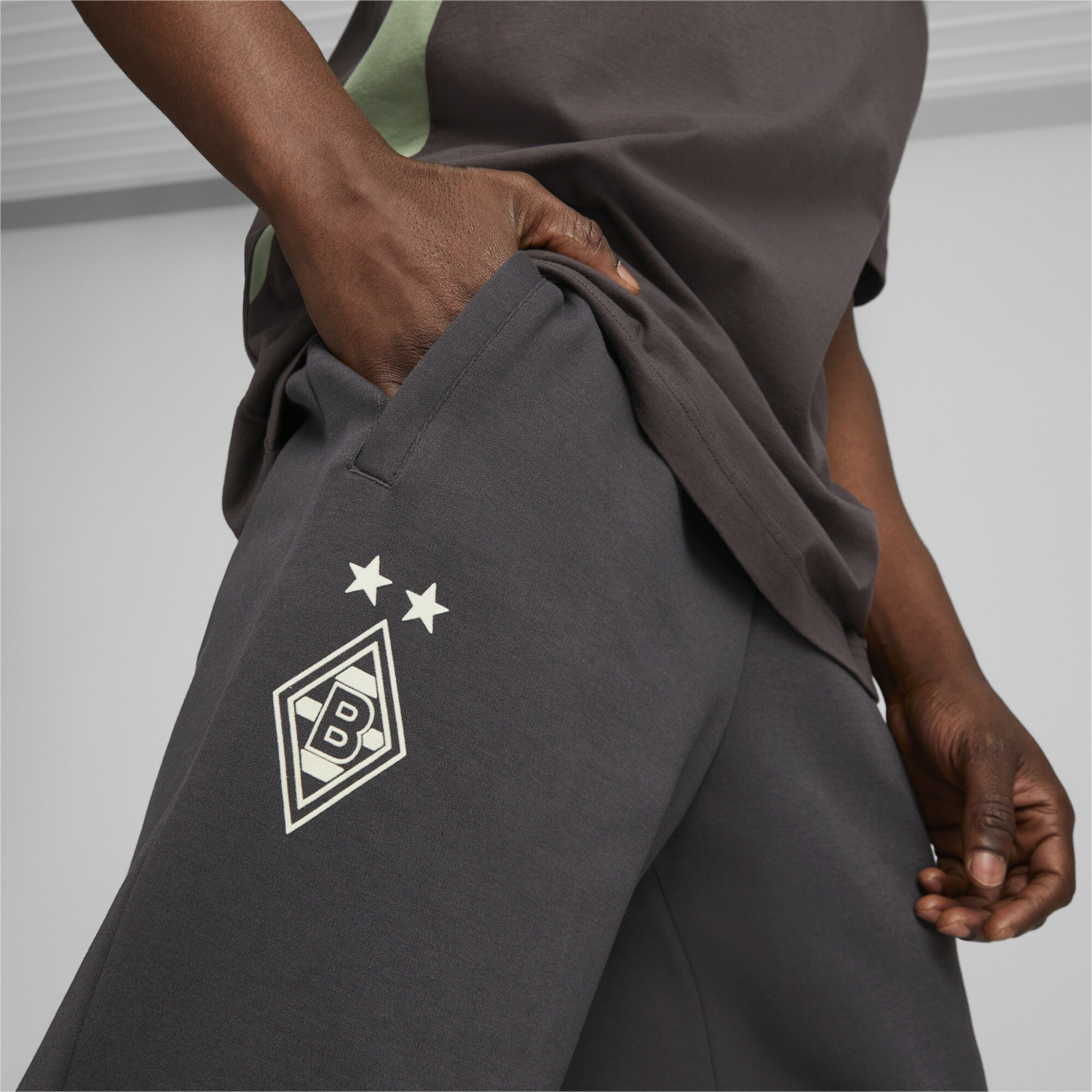 Men's Puma Borussia MÃ¶nchengladbach Ftbl Archive Track Pants, Gray, Size L, Clothing