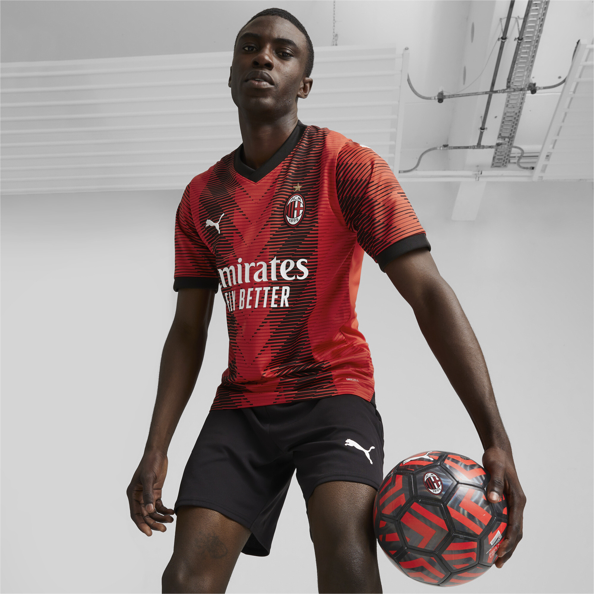 Men's Puma AC Milan 23/24 Home Jersey, Red, Size M, Clothing