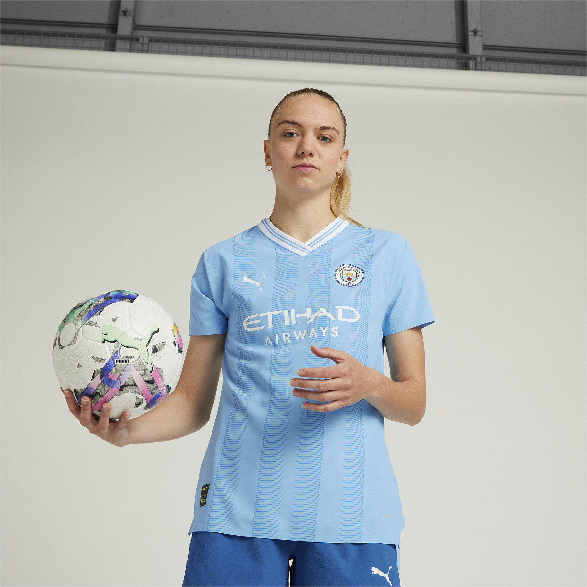 Manchester City 23 24 Women s Home Jersey Team Jerseys PUMA