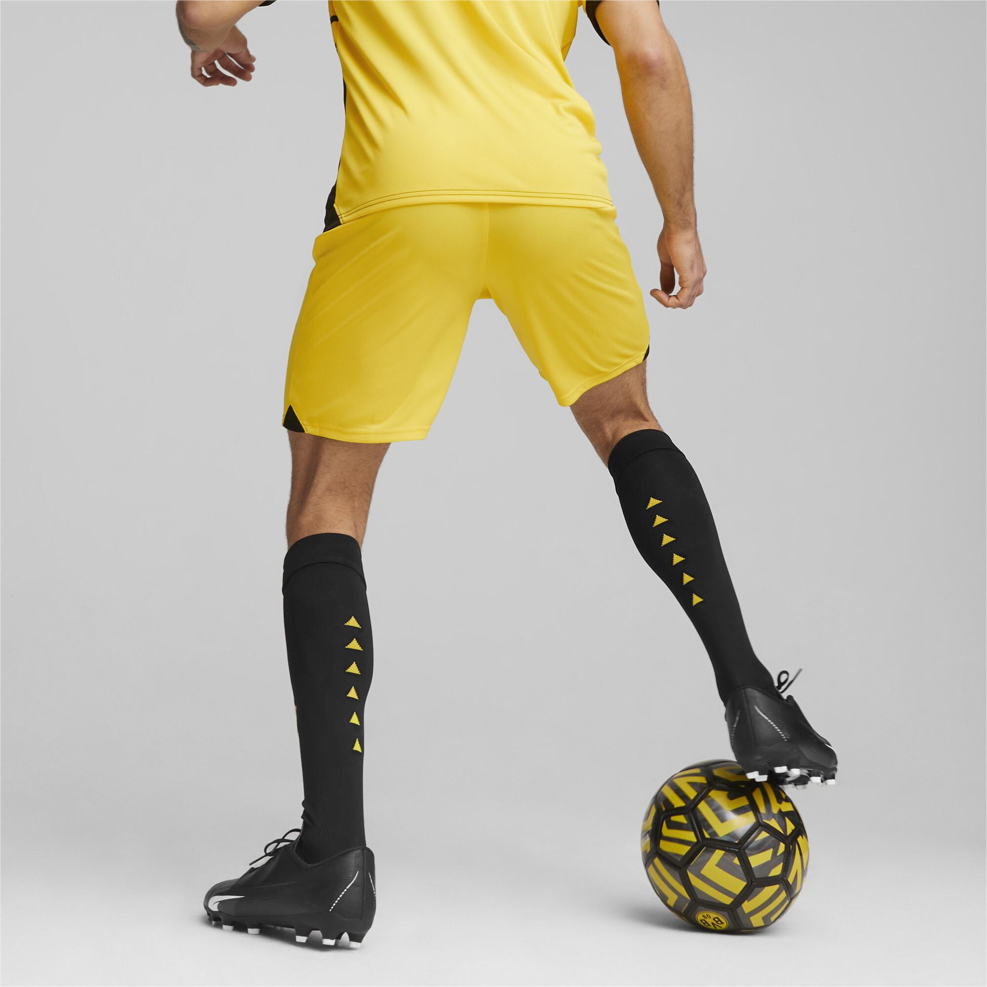 Men's Puma Borussia Dortmund Football Shorts, Yellow, Size L, Clothing