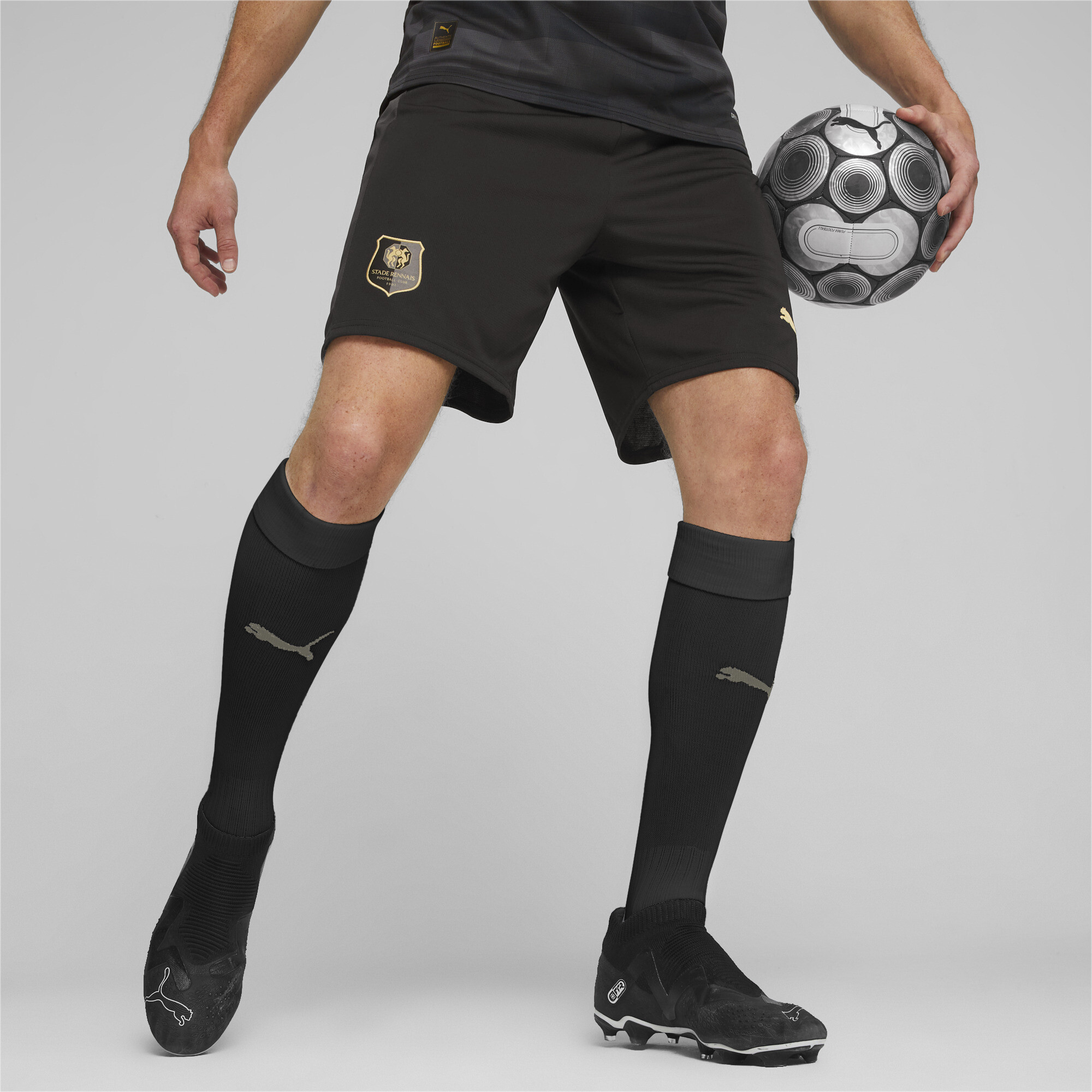 Puma Stade Rennais F.C. Fußballshorts Für Herren | Mit Color Blocking | Black/Matte Gold | Größe: XS