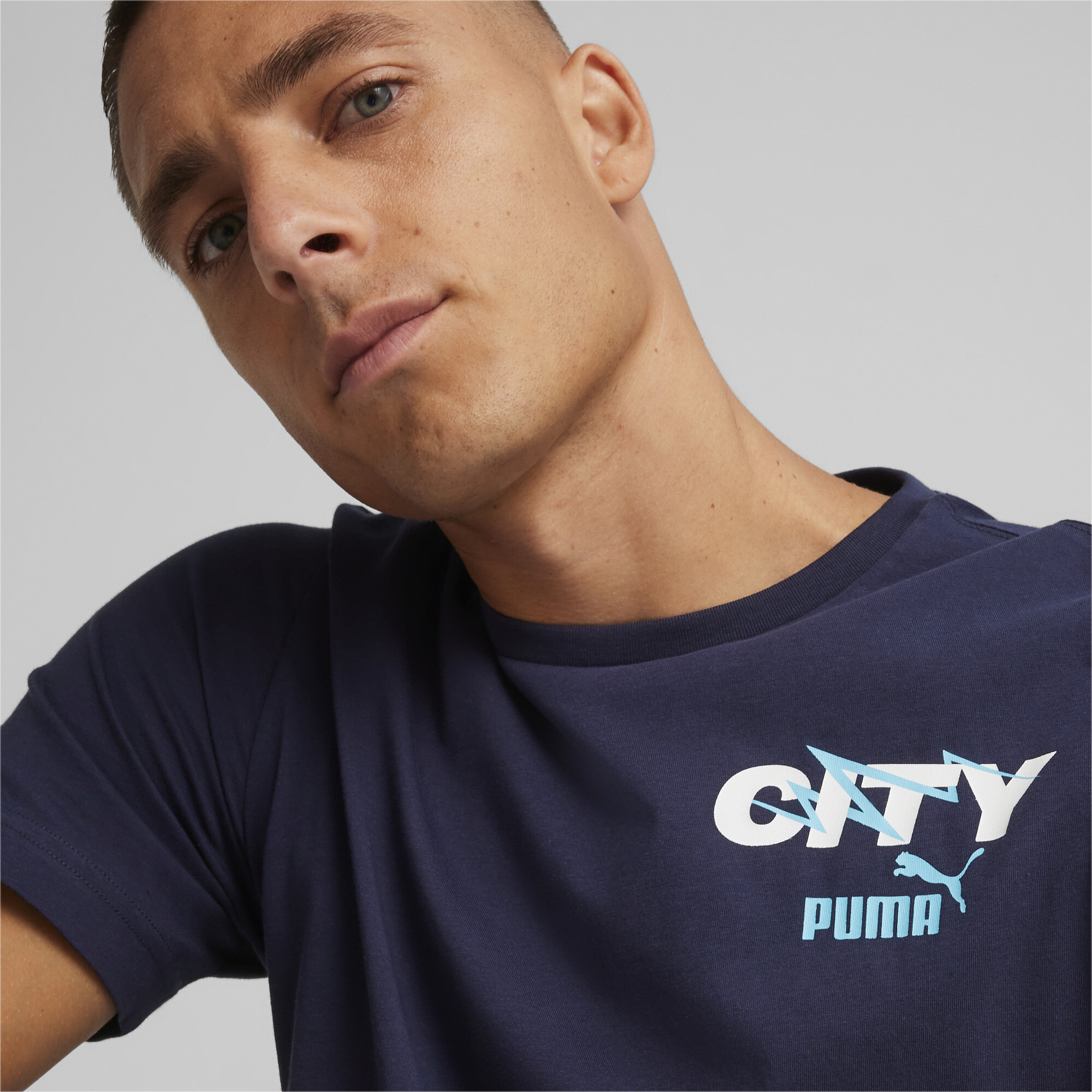 Men's PUMA Manchester City Ftblicons T-Shirt In Blue, Size XL