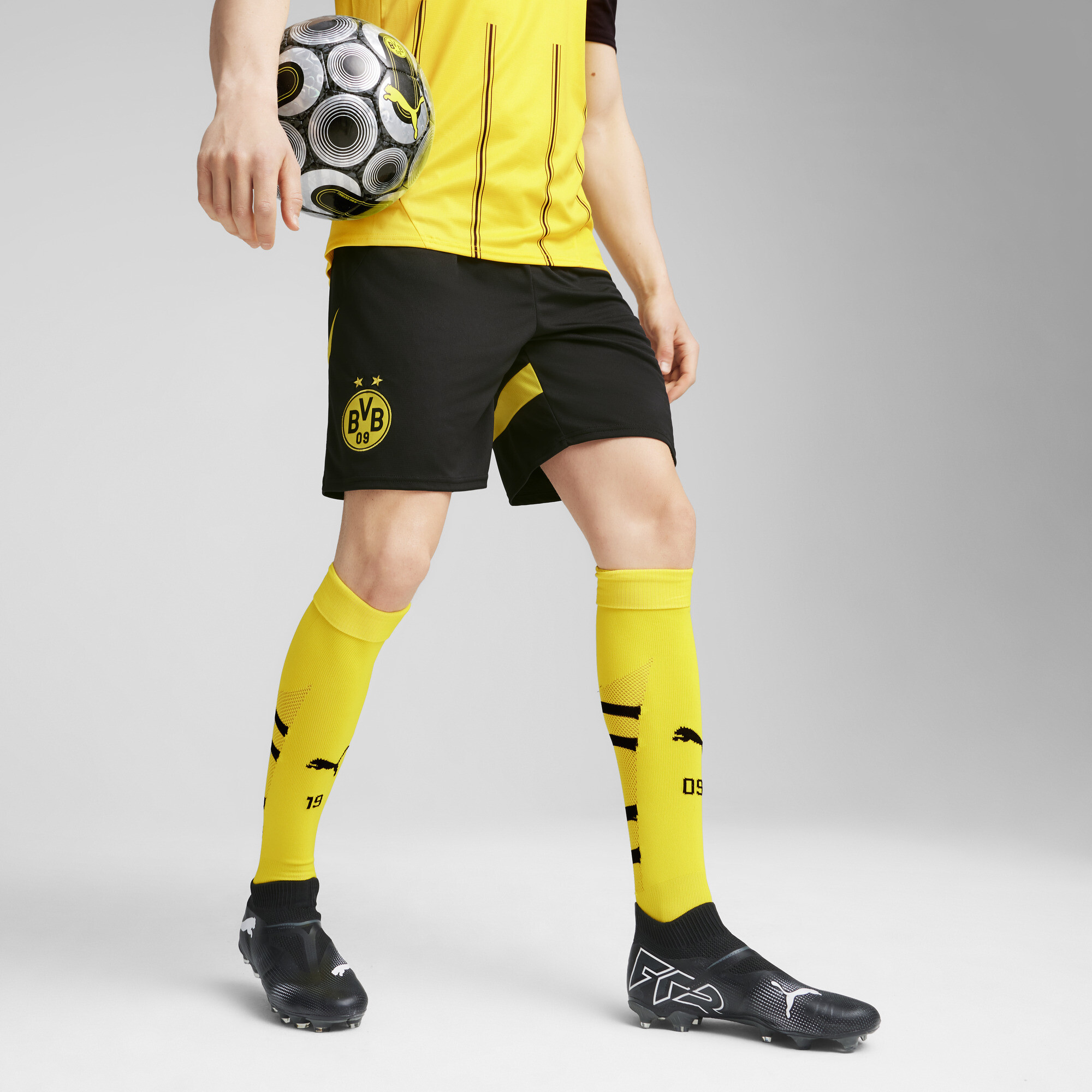 Puma Borussia Dortmund 24/25 Shorts Herren | Mit Color Blocking | Black/Faster Yellow | Größe: L