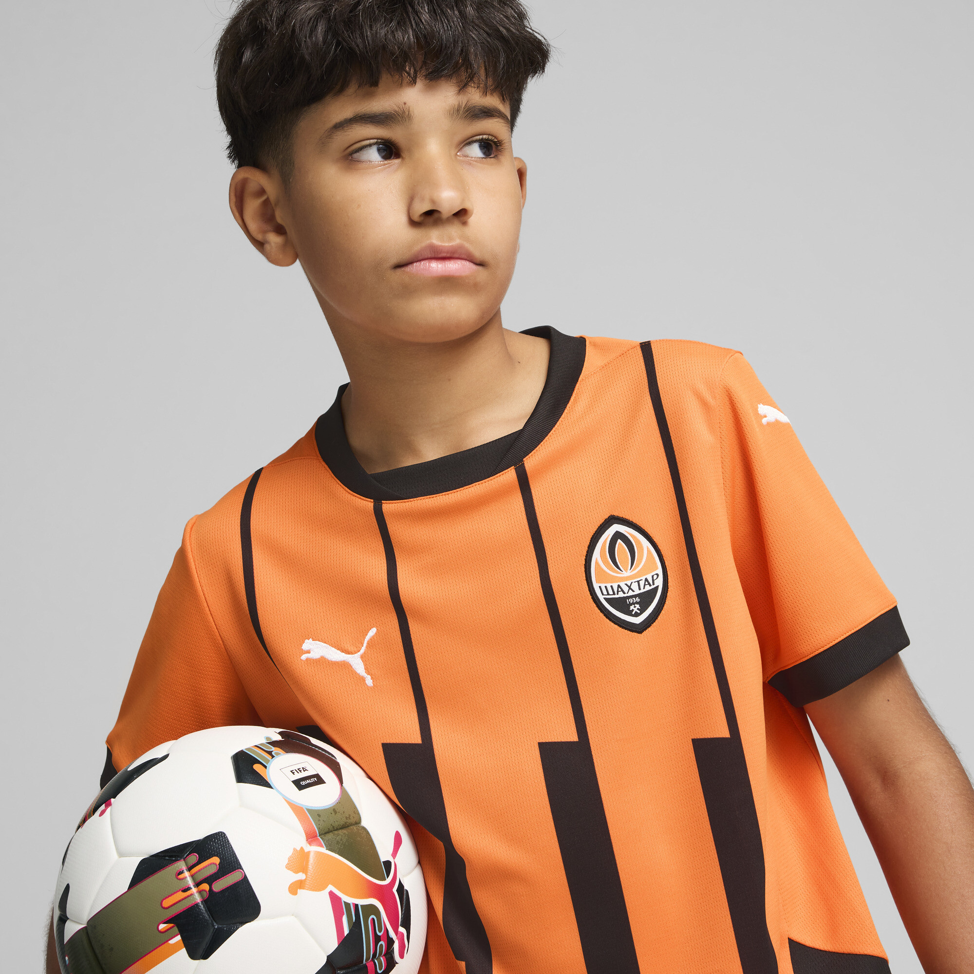 Puma FC Shakhtar Donetsk 24/25 Home Jersey Youth, Orange, Size 7-8Y, Clothing