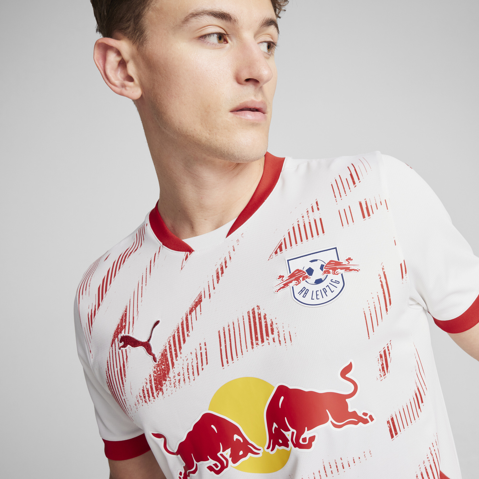 Men's PUMA RB Leipzig 24/25 Home Jersey Men In White, Size Large, Polyester