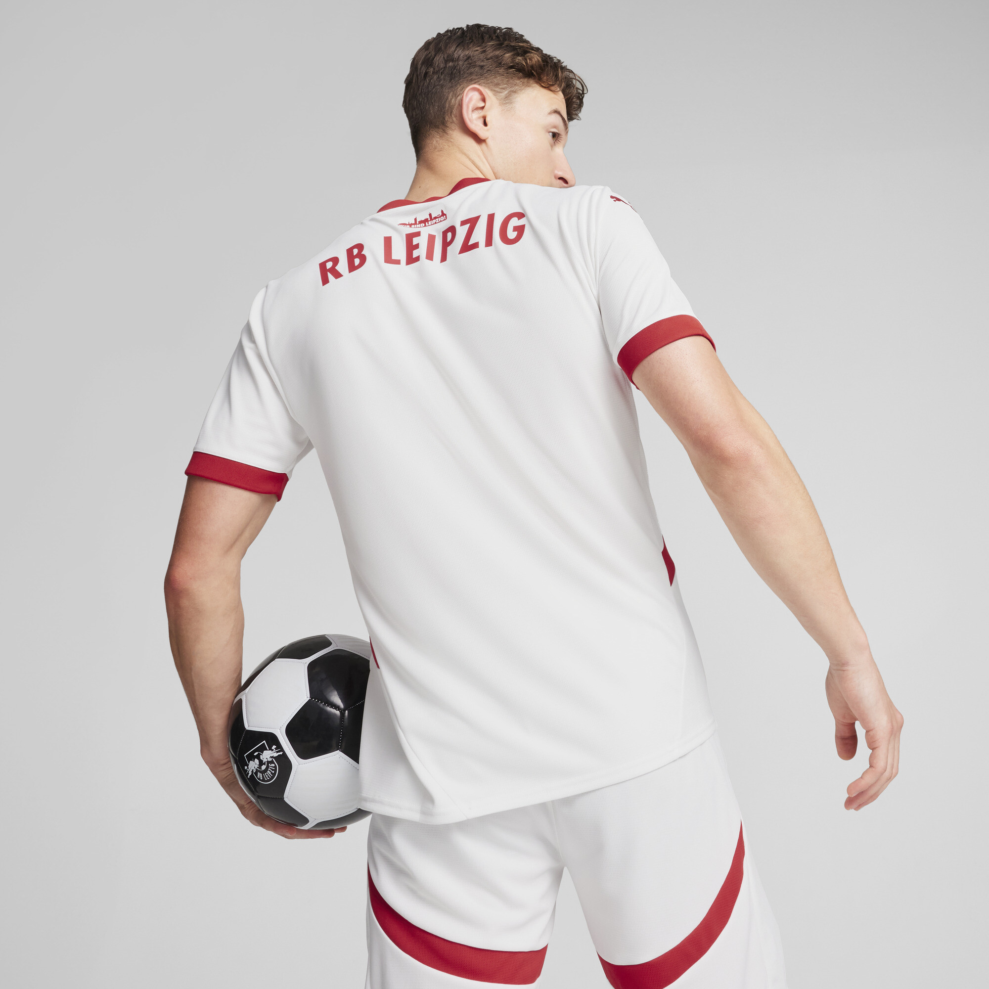 Men's PUMA RB Leipzig 24/25 Home Jersey Men In White, Size Large, Polyester