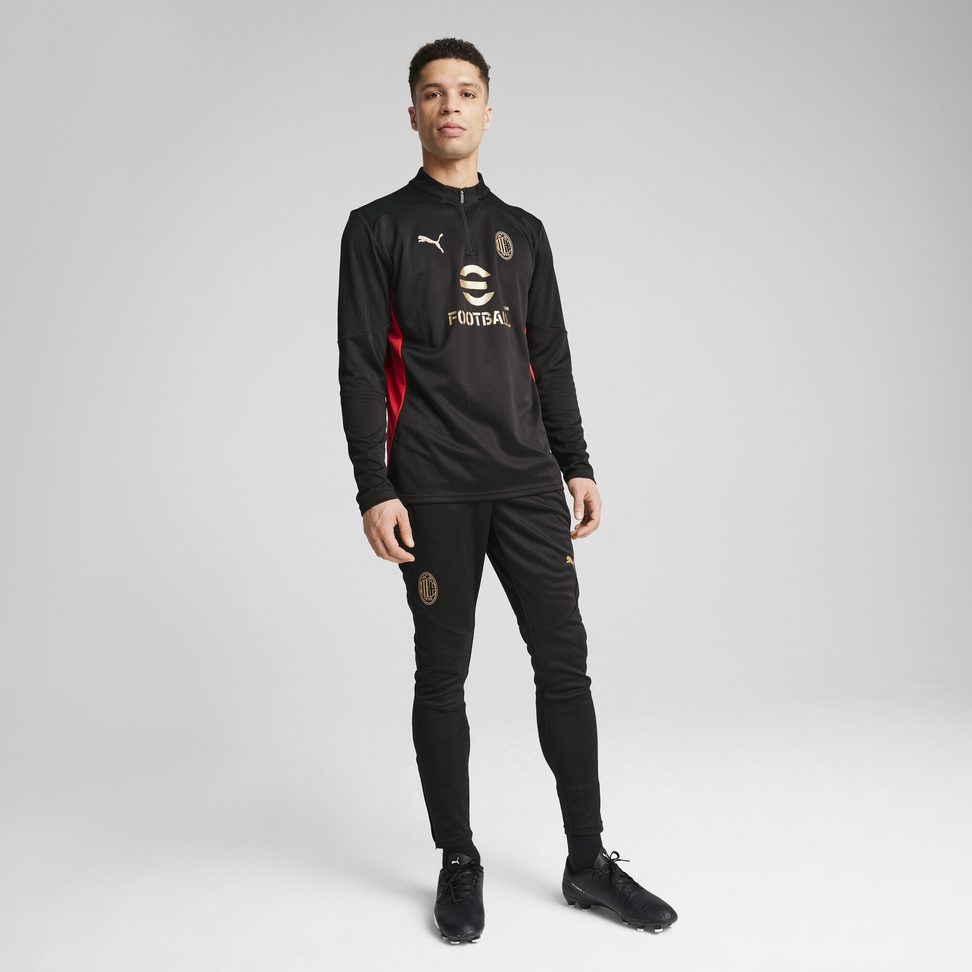 PUMA AC Milan trainingsbroek, Rood/Zwart