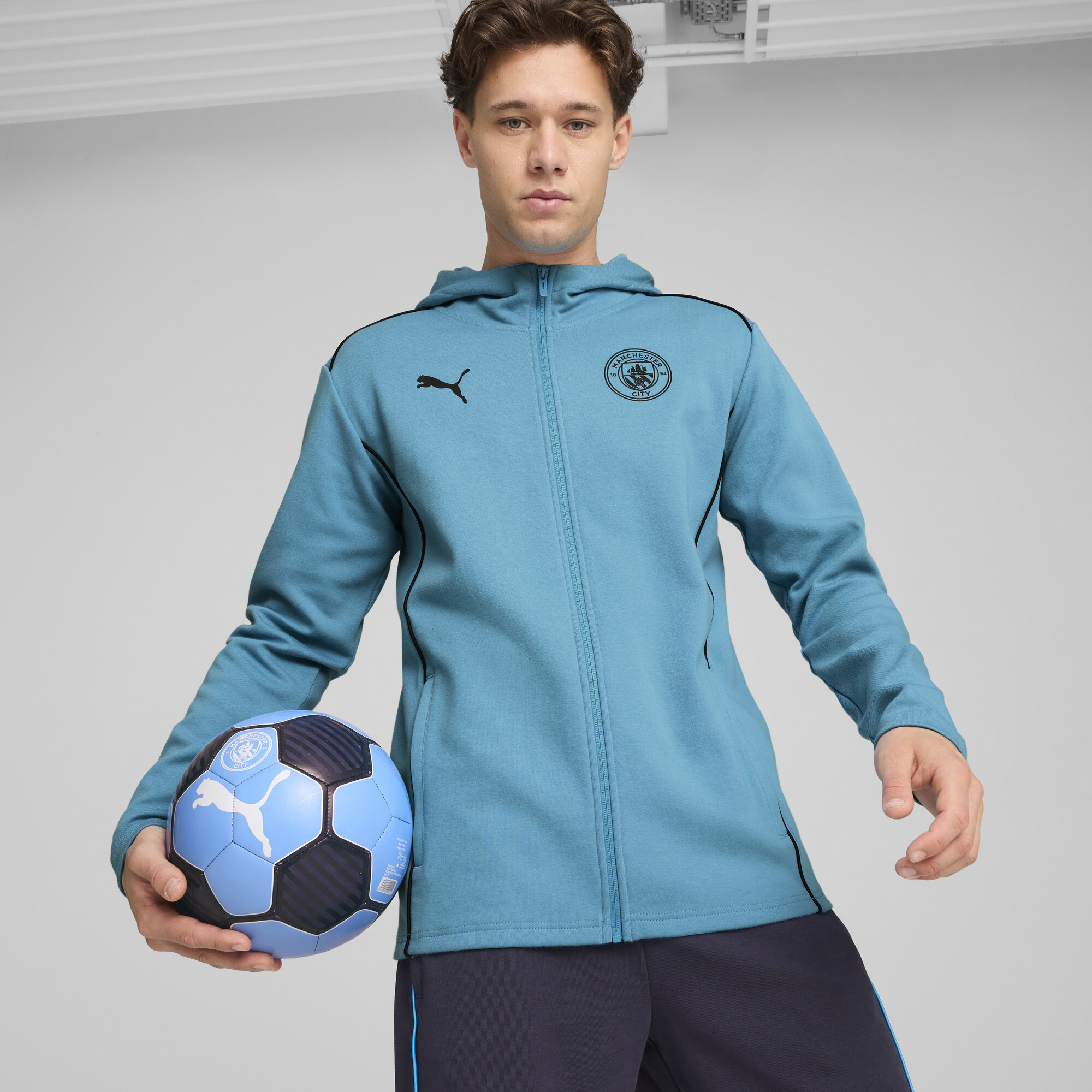 Puma Manchester City Casuals Kapuzenjacke Herren | Mit Color Blocking | Magic Blue/New Navy | Größe: XXL