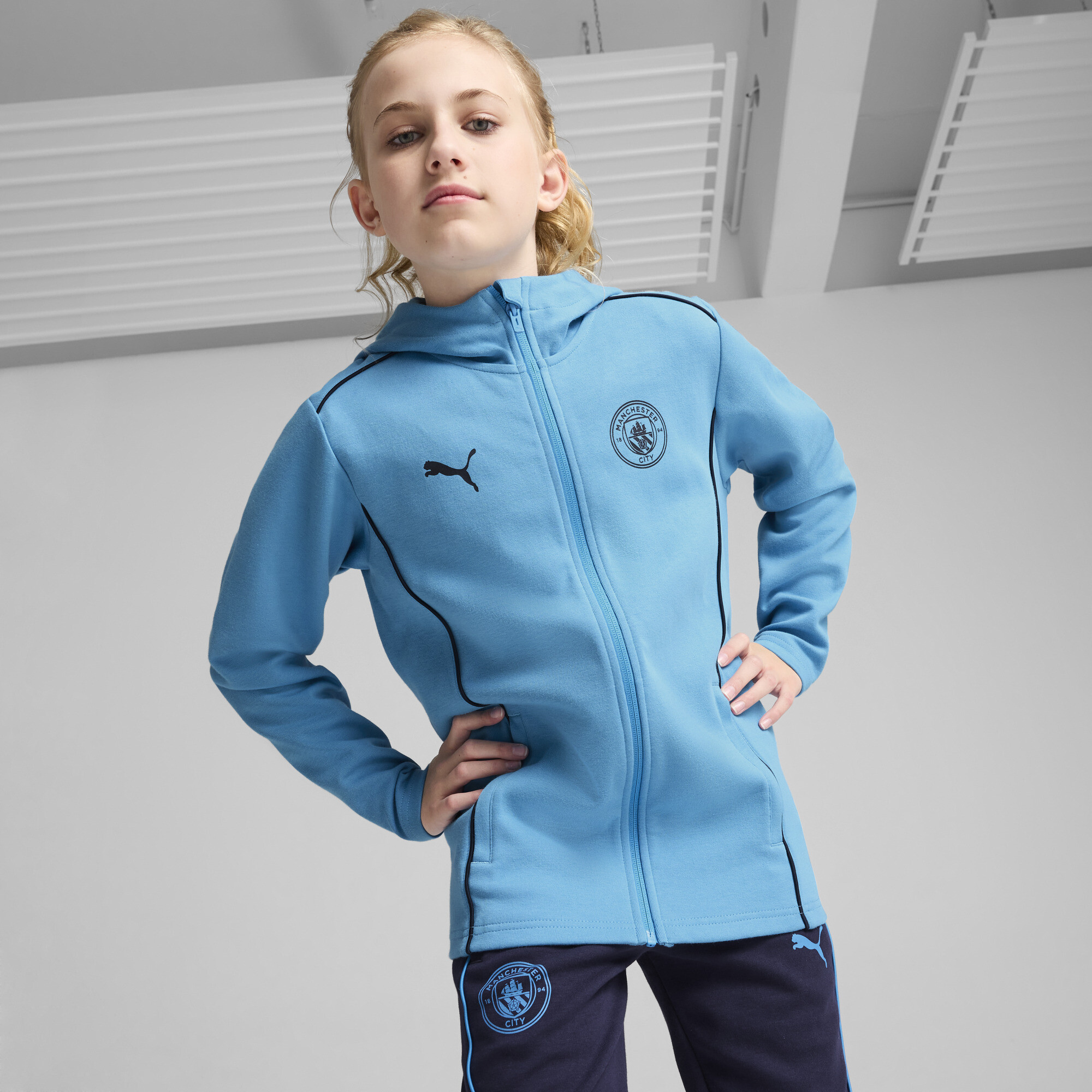 Puma Manchester City Football Casuals Kapuzenjacke Teenager Für Für Kinder | Mit Color Blocking | Magic Blue/New Navy | ...