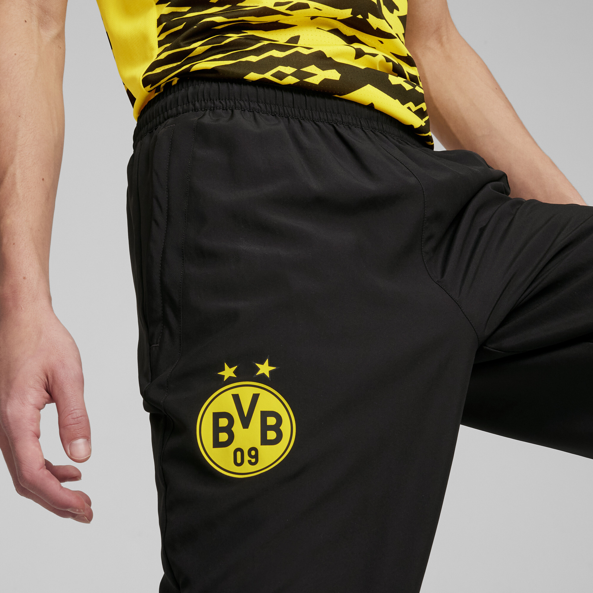 Men's Puma Borussia Dortmund Pre-match Woven Pants, Black, Size L, Clothing