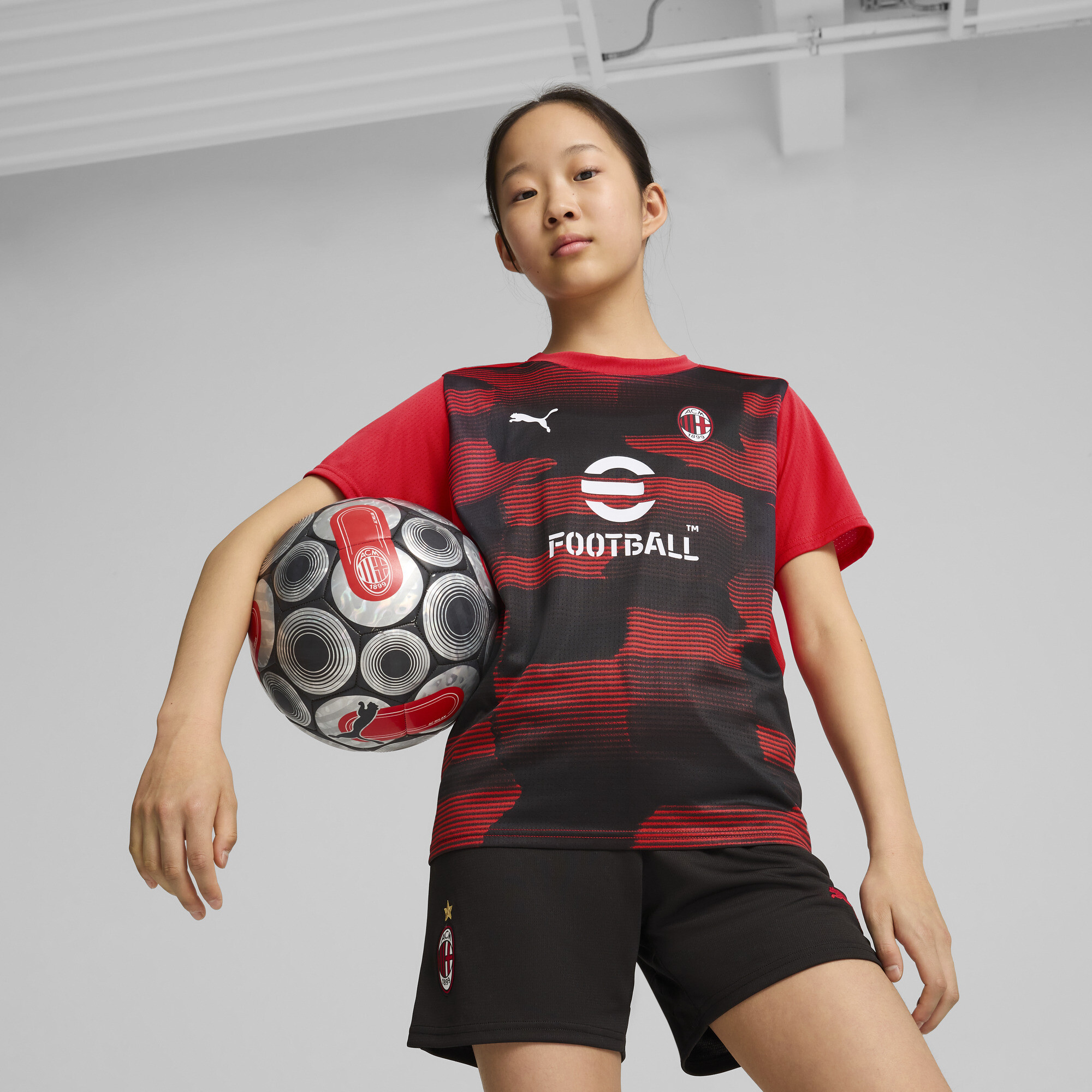 Puma AC Mailand Kurzärmliges Aufwärmtrikot Teenager Für Für Kinder | Mit Print | Red/Black | Größe: 15-16Y