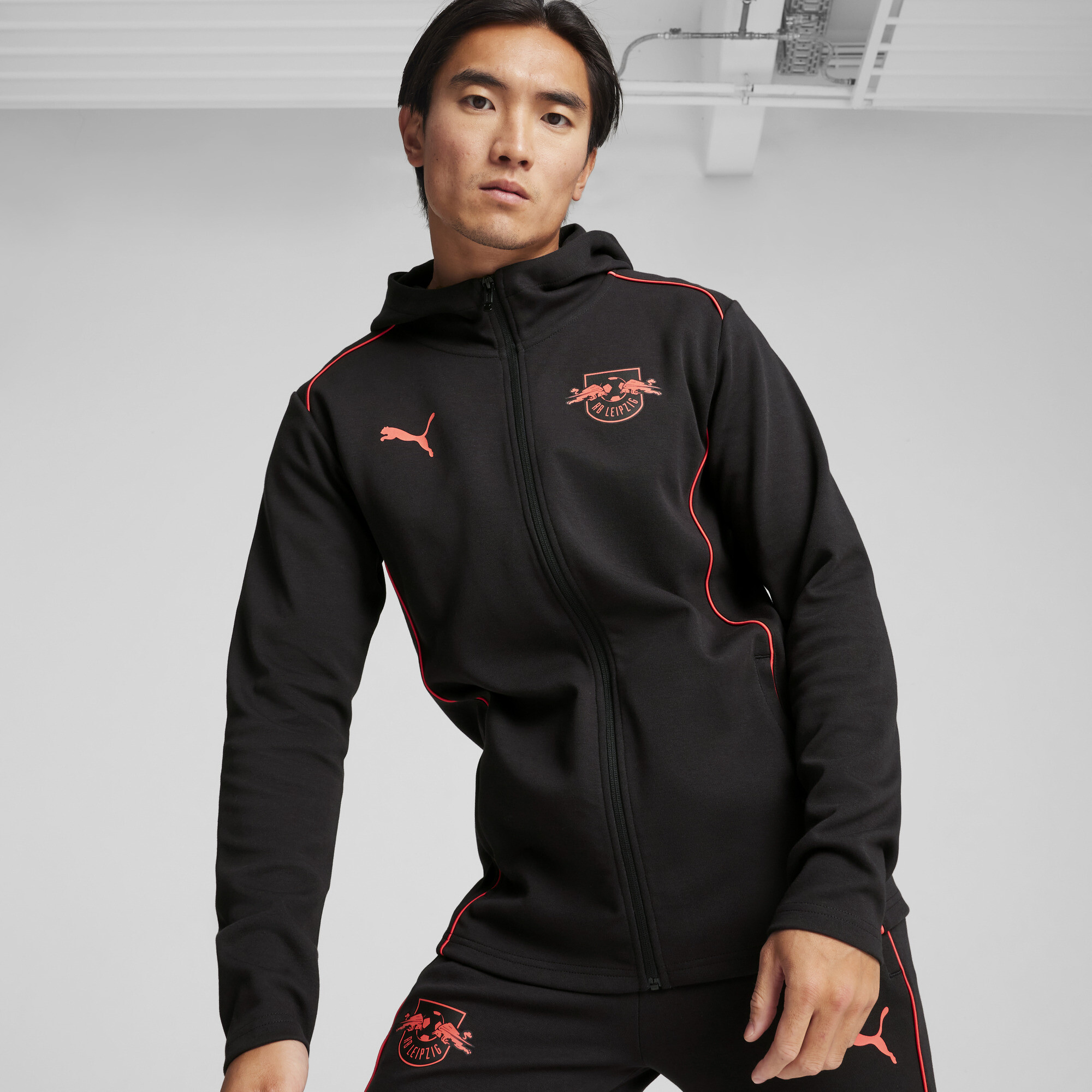 Puma RB Leipzig Casuals Kapuzenjacke Herren | Mit Other Pattern | Black/Active Red | Größe: M