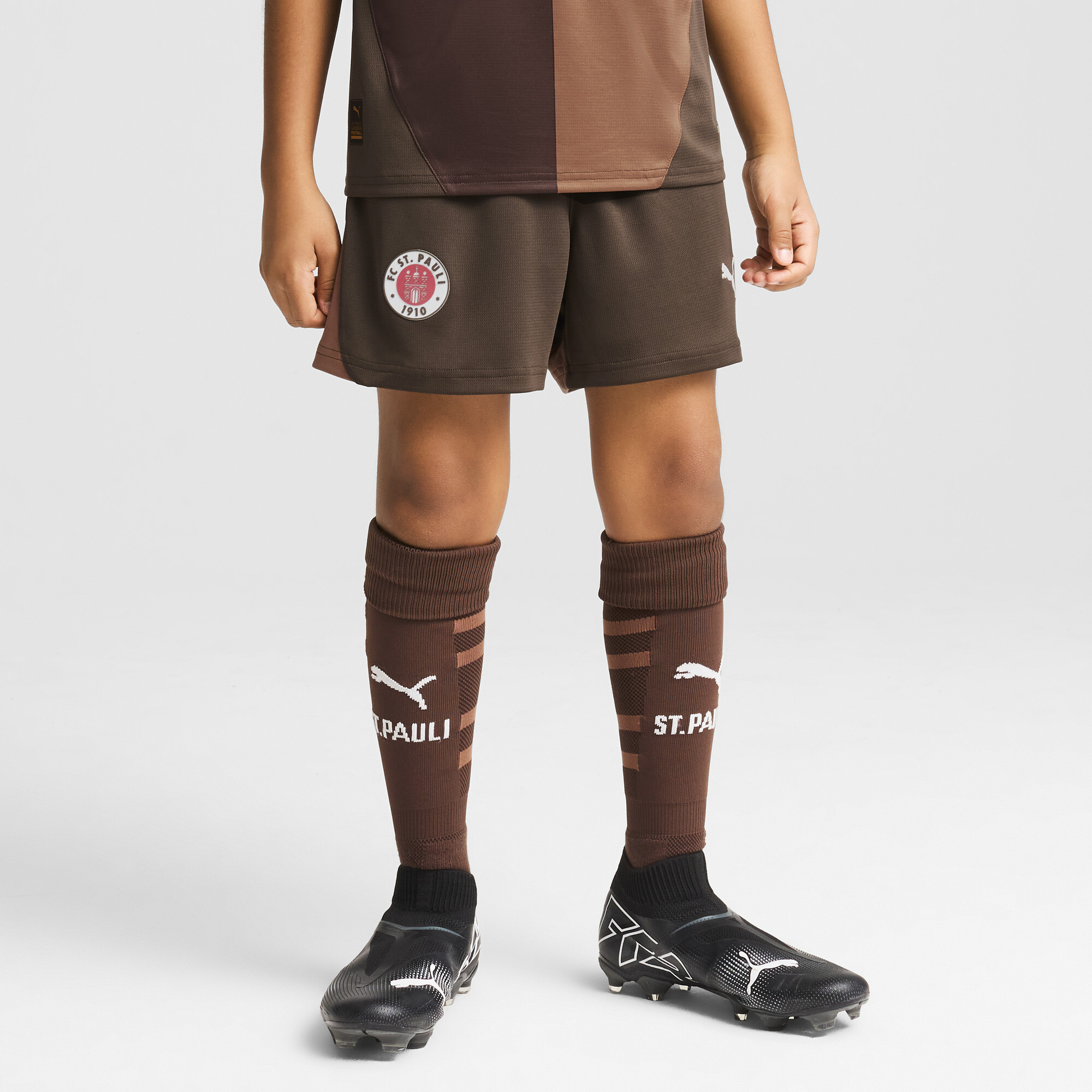 Puma FC St. Pauli 24/25 Home Shorts Youth, Brown, Size 9-10Y, Clothing