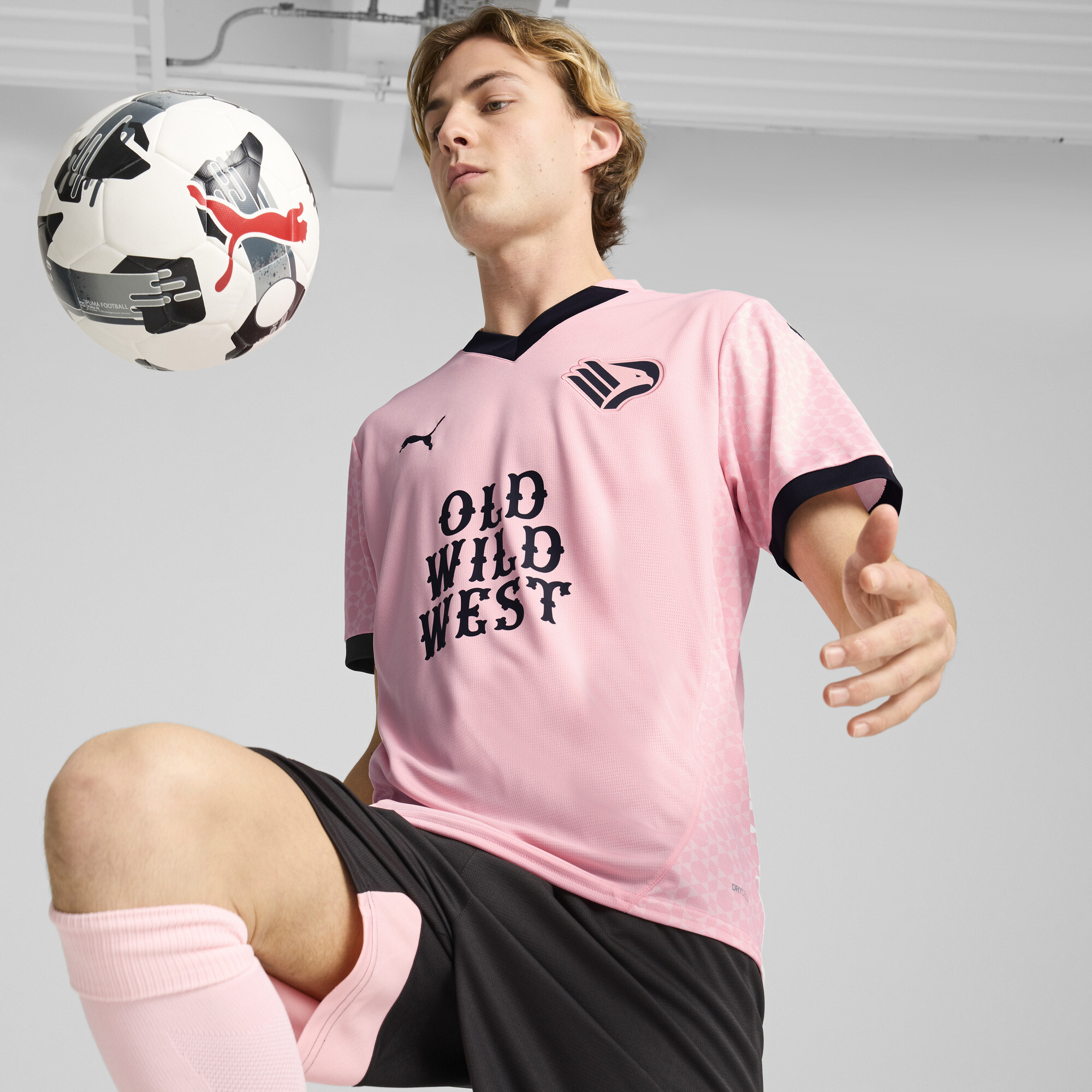 Men's Puma Palermo F.C. 24/25 Home Jersey, Pink, Size XS, Sport